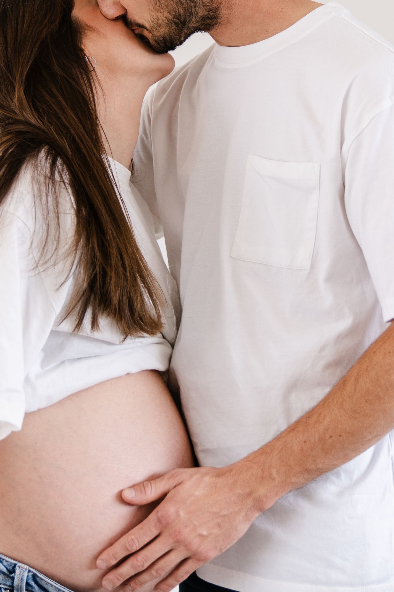 Photo d'une séance famille, séance grossesse, photo du couple