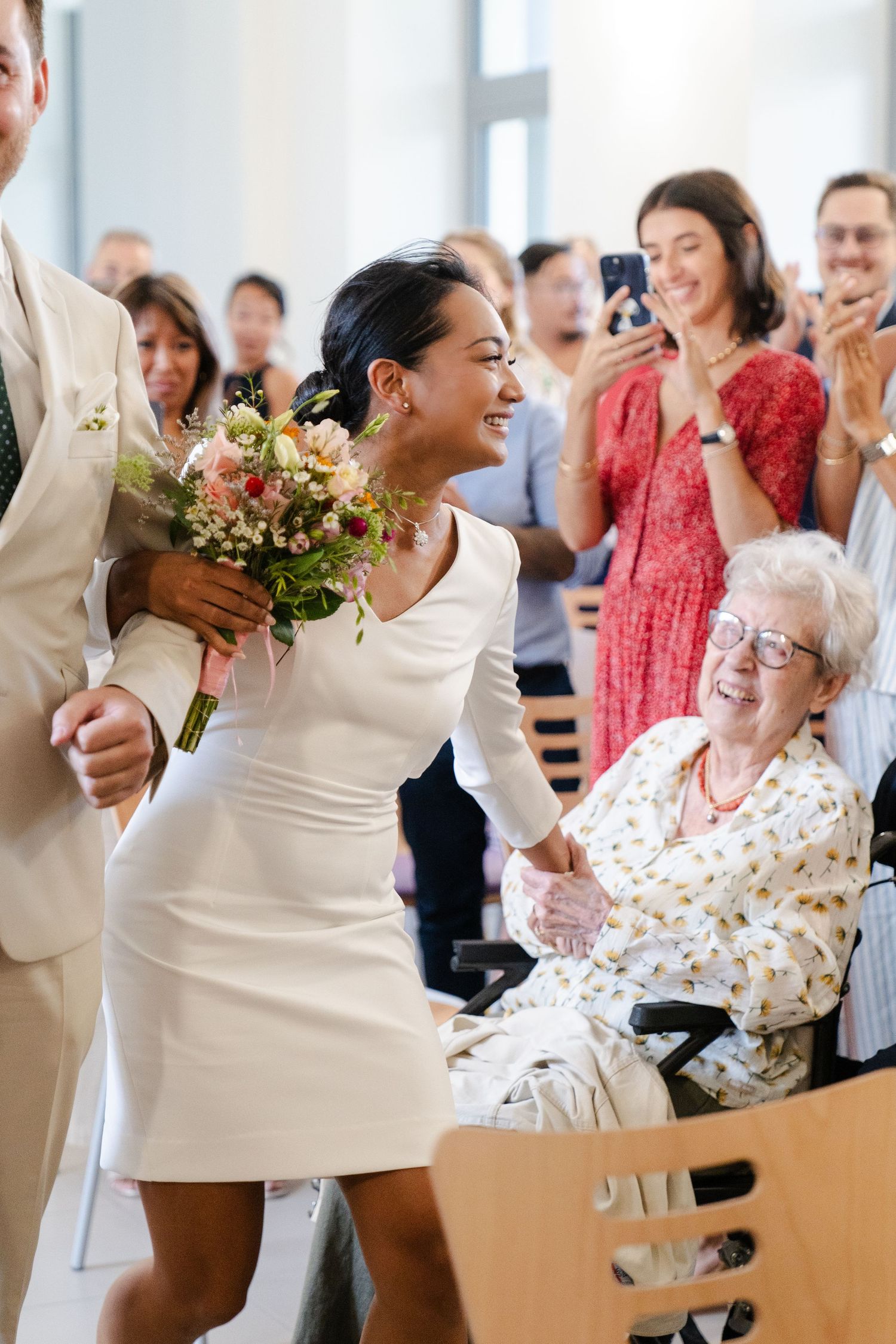 Photo du mariage de Monica et Benoit pendant la cérémonie à la mairie