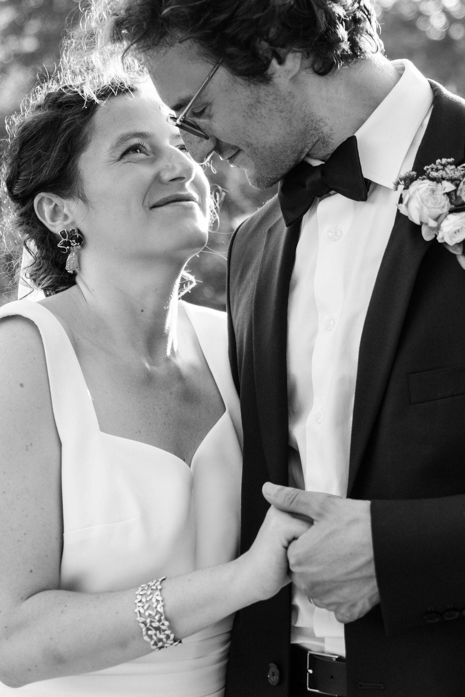 Bride and Groom in a luxury Wedding in south of France. Les mariés lors d'un mariage haut de gamme en France. photographe.