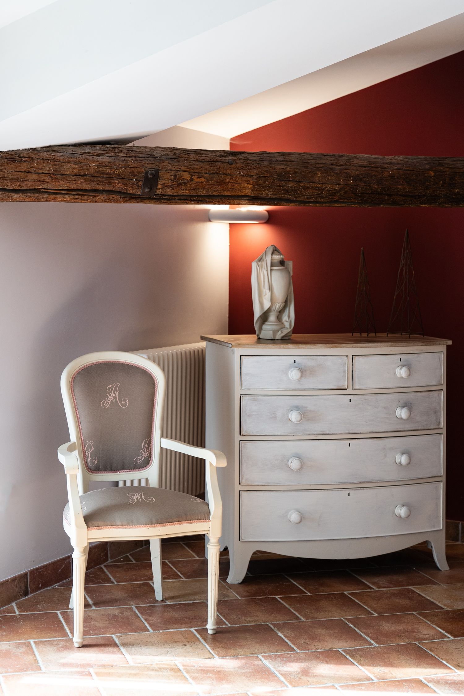 Image reportage du Château des Barrenques en Provence, domaine de mariage luxe et haut de gamme.