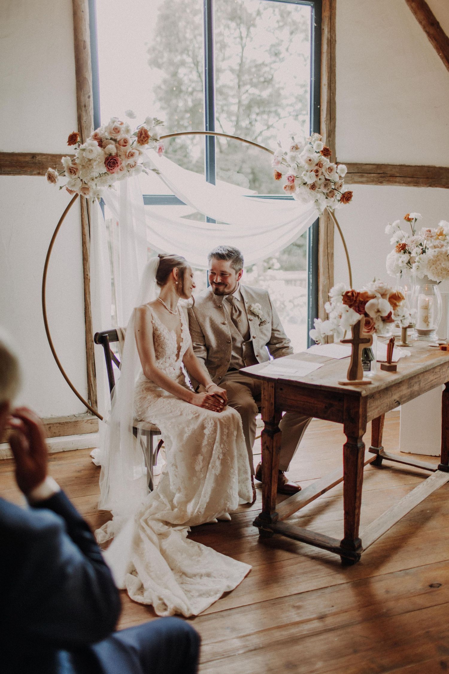 Hochzeit / Hochzeitsfotografin Schwandorf / Schwarzenfeld / Regensburg / Amberg / Bayerischer Wald / Bräuhaus Schwarzach / Schloss Hemhofen