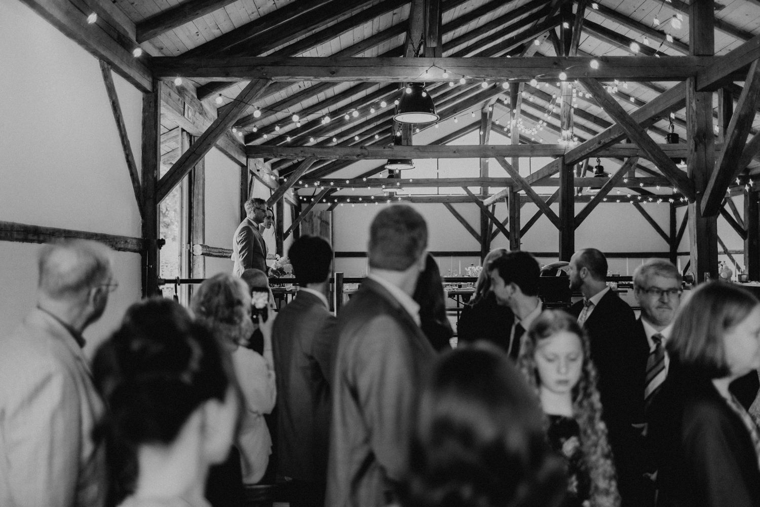 Hochzeit / Hochzeitsfotografin Schwandorf / Schwarzenfeld / Regensburg / Amberg / Bayerischer Wald / Bräuhaus Schwarzach / Schloss Hemhofen
