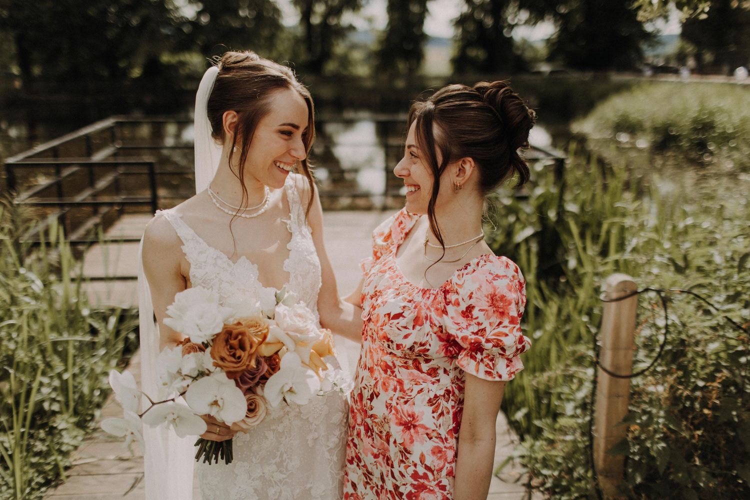 Hochzeit / Hochzeitsfotografin Schwandorf / Schwarzenfeld / Regensburg / Amberg / Bayerischer Wald / Bräuhaus Schwarzach / Schloss Hemhofen