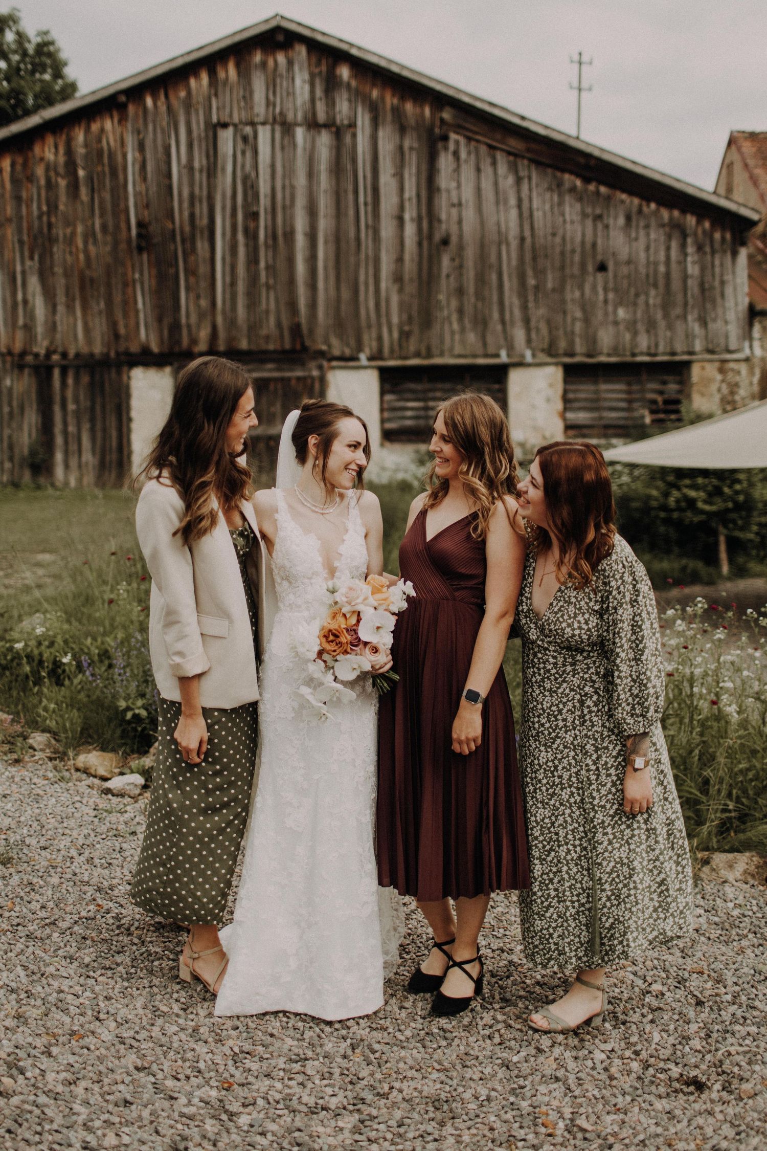 Hochzeit / Hochzeitsfotografin Schwandorf / Schwarzenfeld / Regensburg / Amberg / Bayerischer Wald / Bräuhaus Schwarzach / Schloss Hemhofen