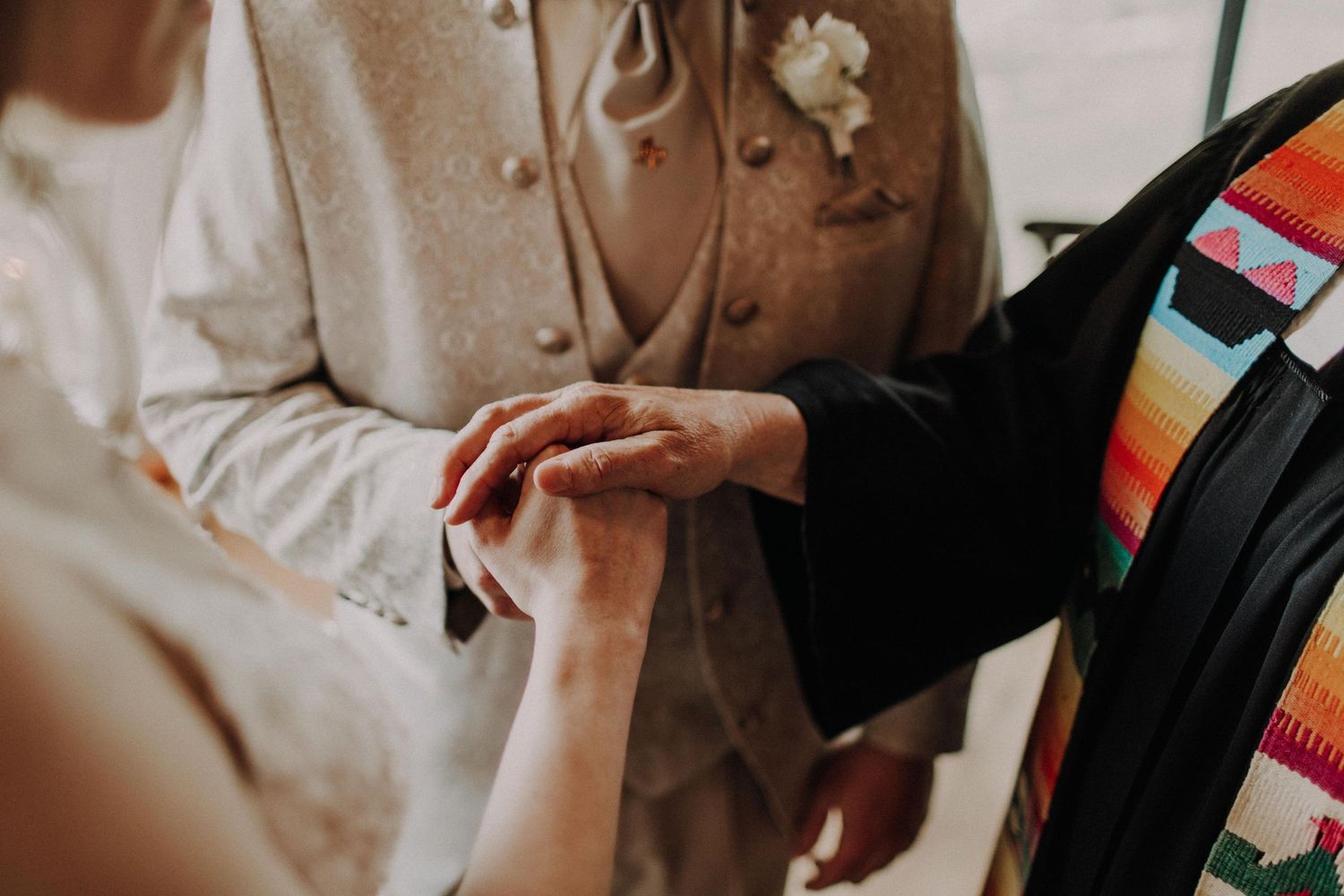 Hochzeit / Hochzeitsfotografin Schwandorf / Schwarzenfeld / Regensburg / Amberg / Bayerischer Wald / Bräuhaus Schwarzach / Schloss Hemhofen