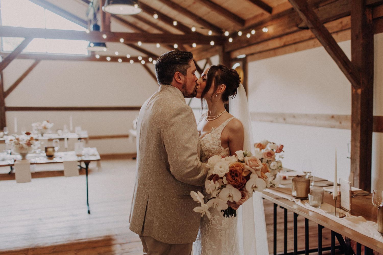 Hochzeit / Hochzeitsfotografin Schwandorf / Schwarzenfeld / Regensburg / Amberg / Bayerischer Wald / Bräuhaus Schwarzach / Schloss Hemhofen