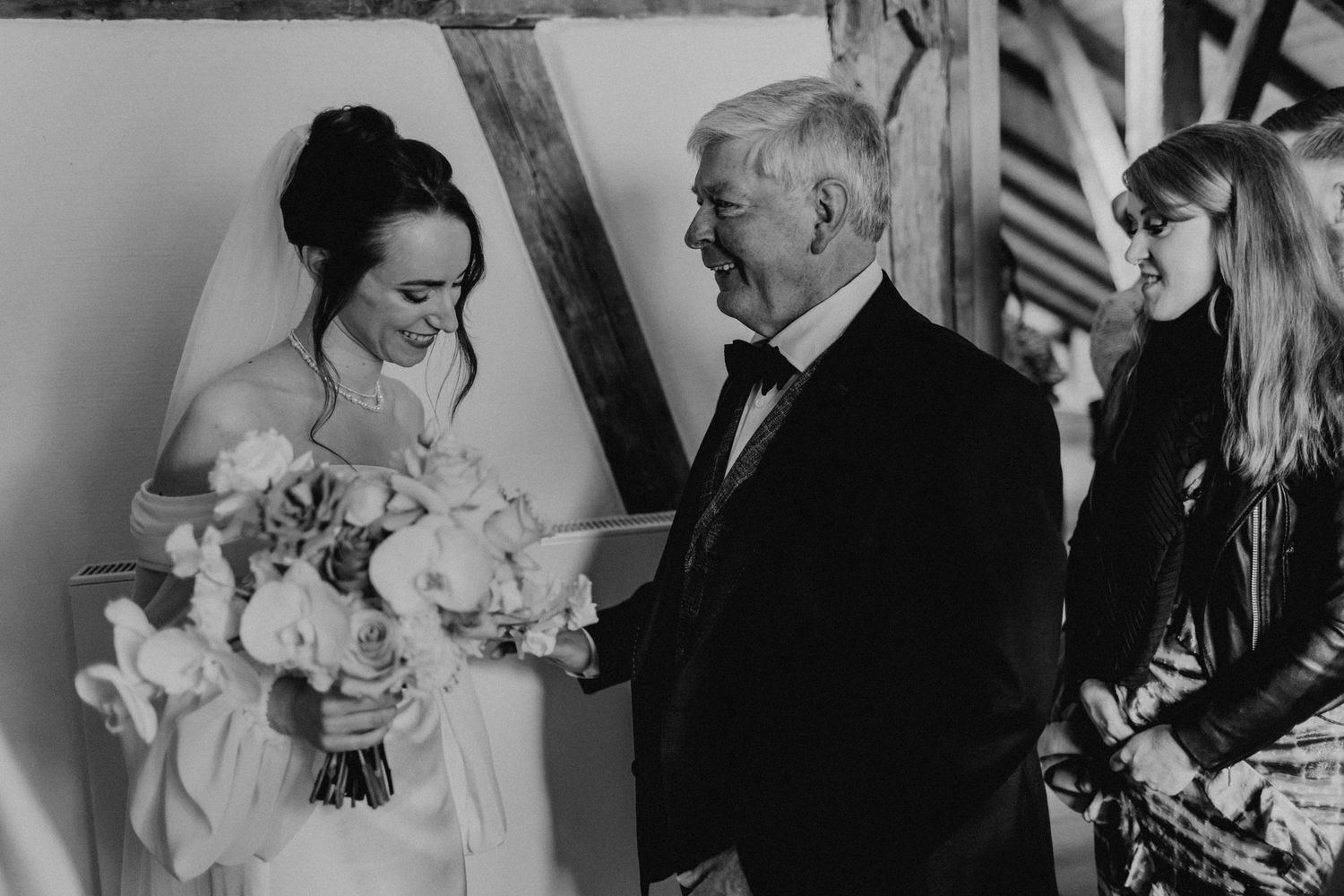 Hochzeit / Hochzeitsfotografin Schwandorf / Schwarzenfeld / Regensburg / Amberg / Bayerischer Wald / Bräuhaus Schwarzach / Schloss Hemhofen