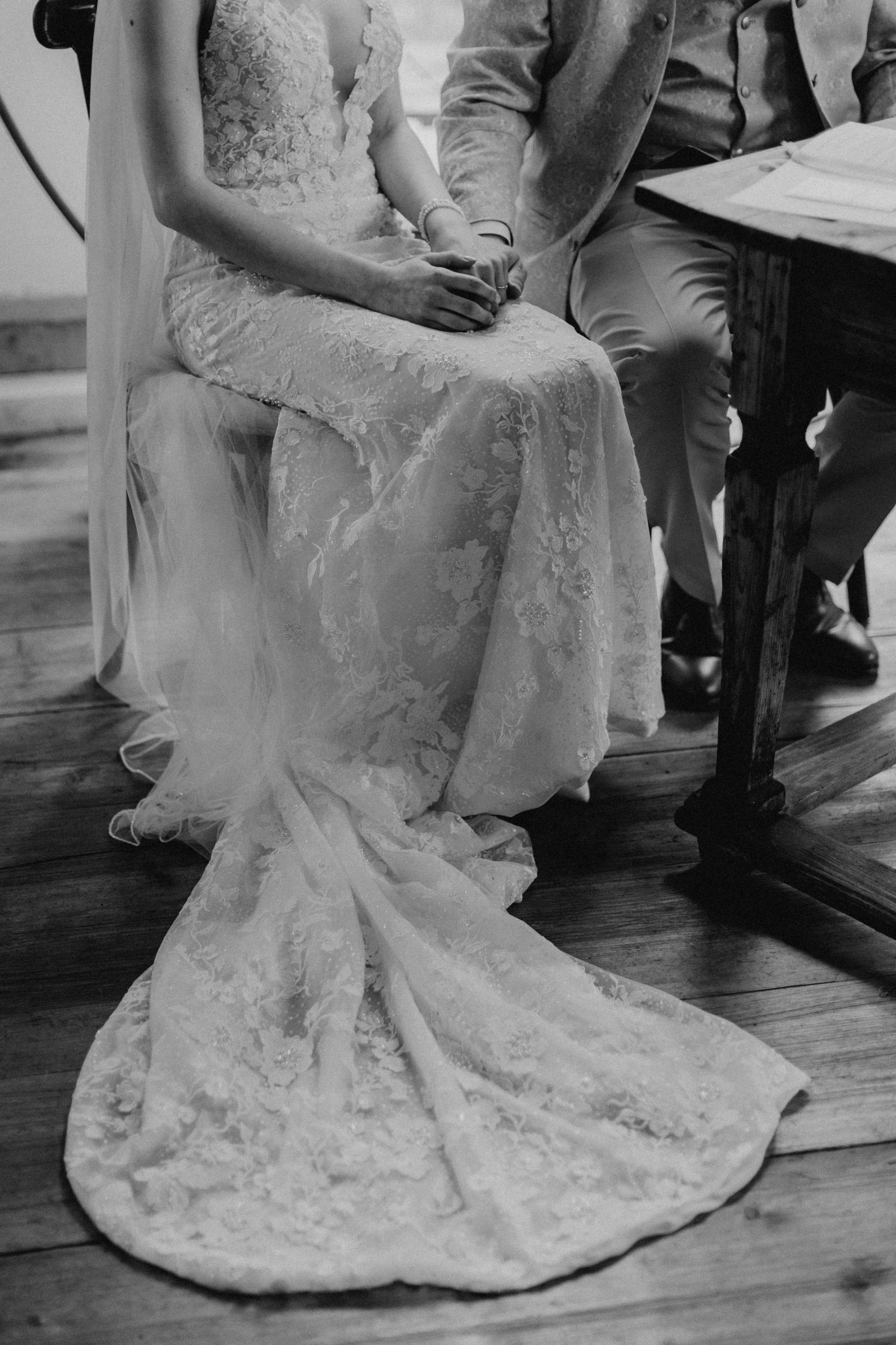 Hochzeit / Hochzeitsfotografin Schwandorf / Schwarzenfeld / Regensburg / Amberg / Bayerischer Wald / Bräuhaus Schwarzach / Schloss Hemhofen