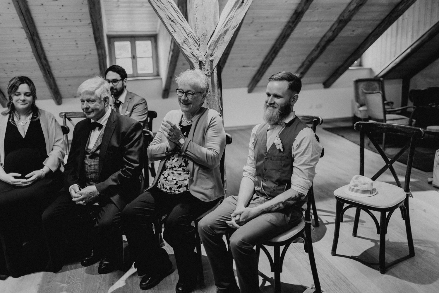 Hochzeit / Hochzeitsfotografin Schwandorf / Schwarzenfeld / Regensburg / Amberg / Bayerischer Wald / Bräuhaus Schwarzach / Schloss Hemhofen