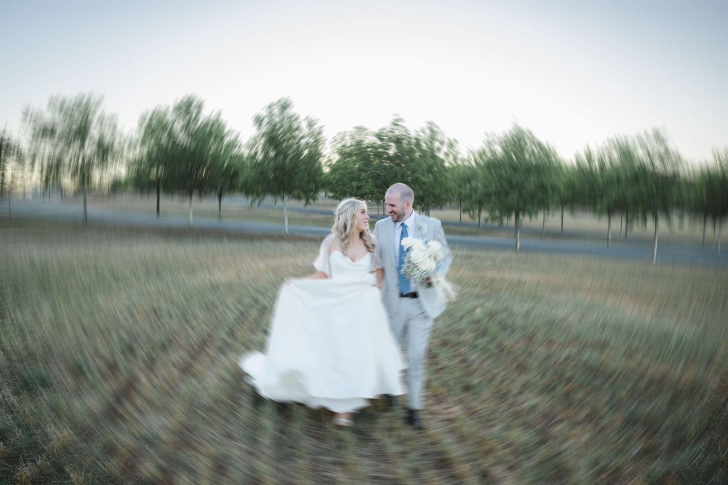 Clare Valley
South Australia
Wedding Photography
Luxury wedding photographer Clare Valley