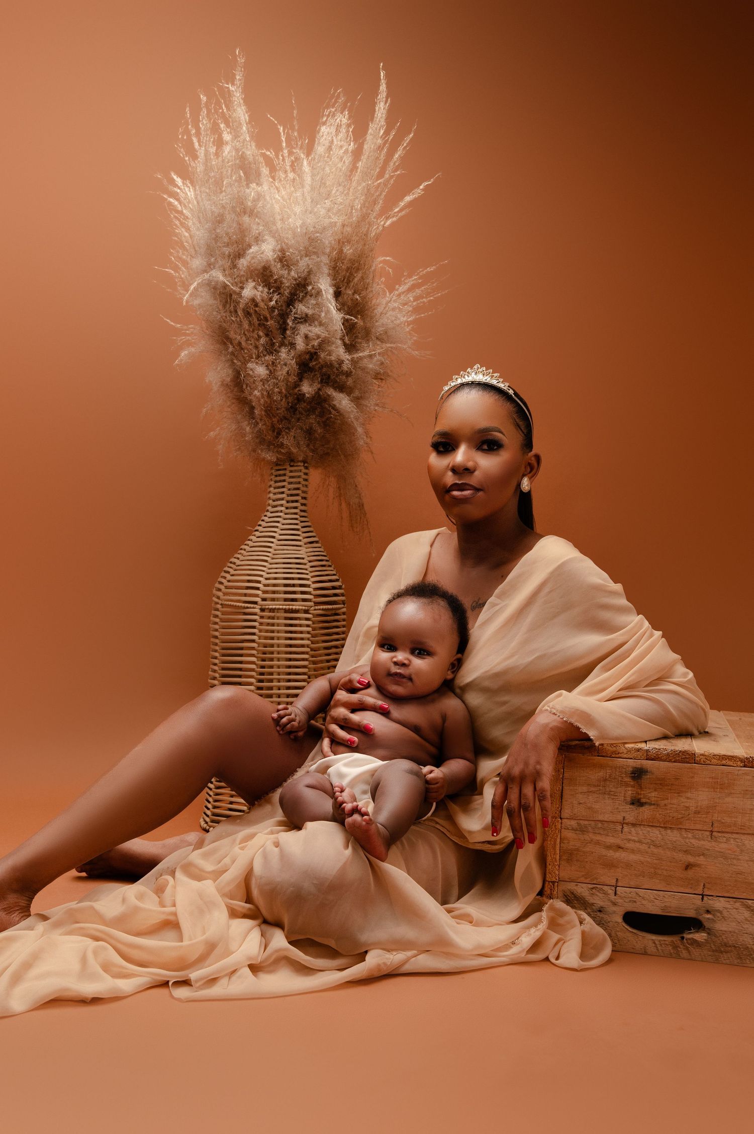 maternity, newborn studio photographer johannesburg sandton, Jepson midrand, bryanston, fourways. Best photographer. Shutter Rim Photography