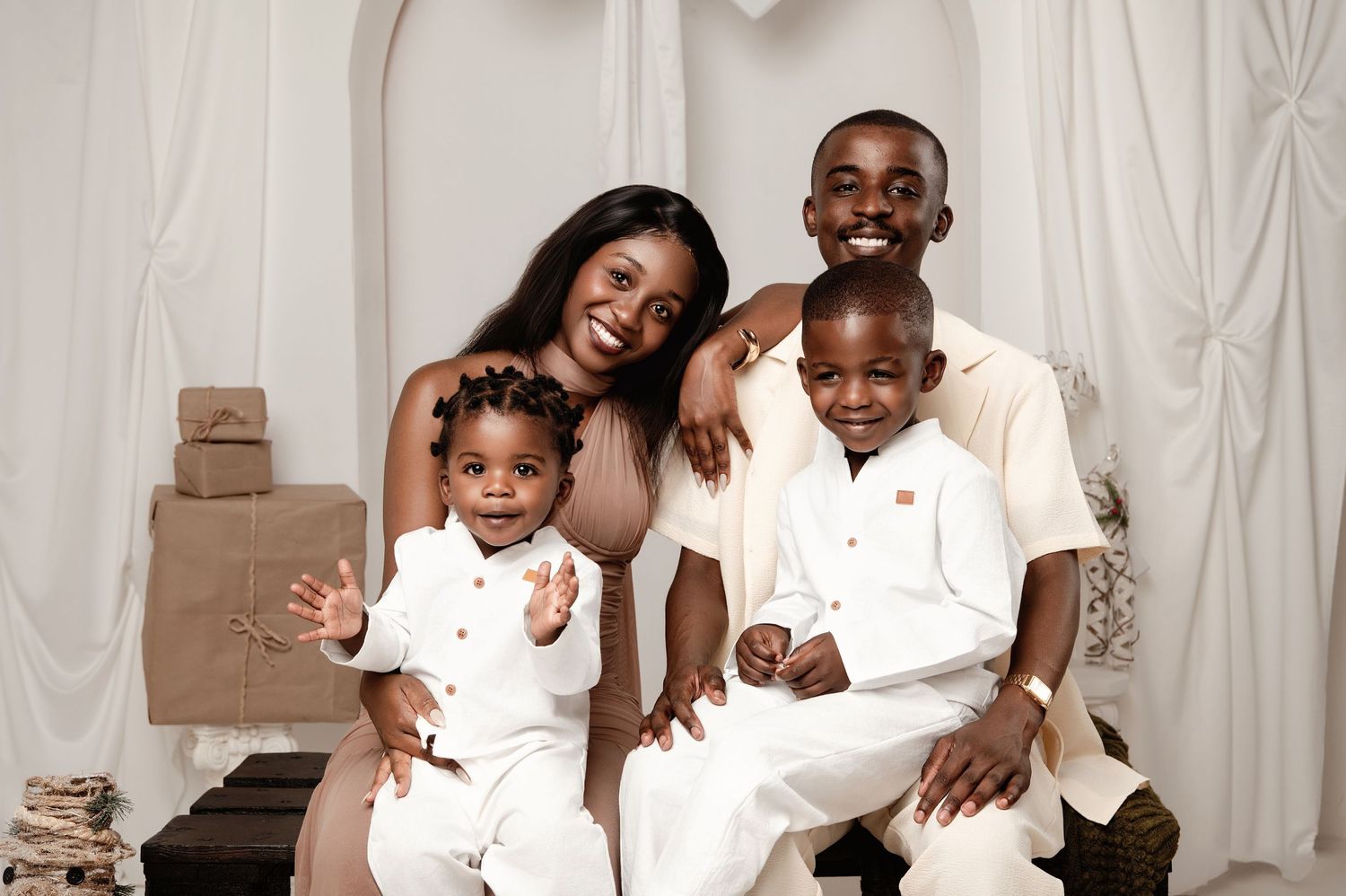maternity, newborn studio photographer johannesburg sandton, Jepson midrand, bryanston, fourways. Best photographer. Shutter Rim Photography
