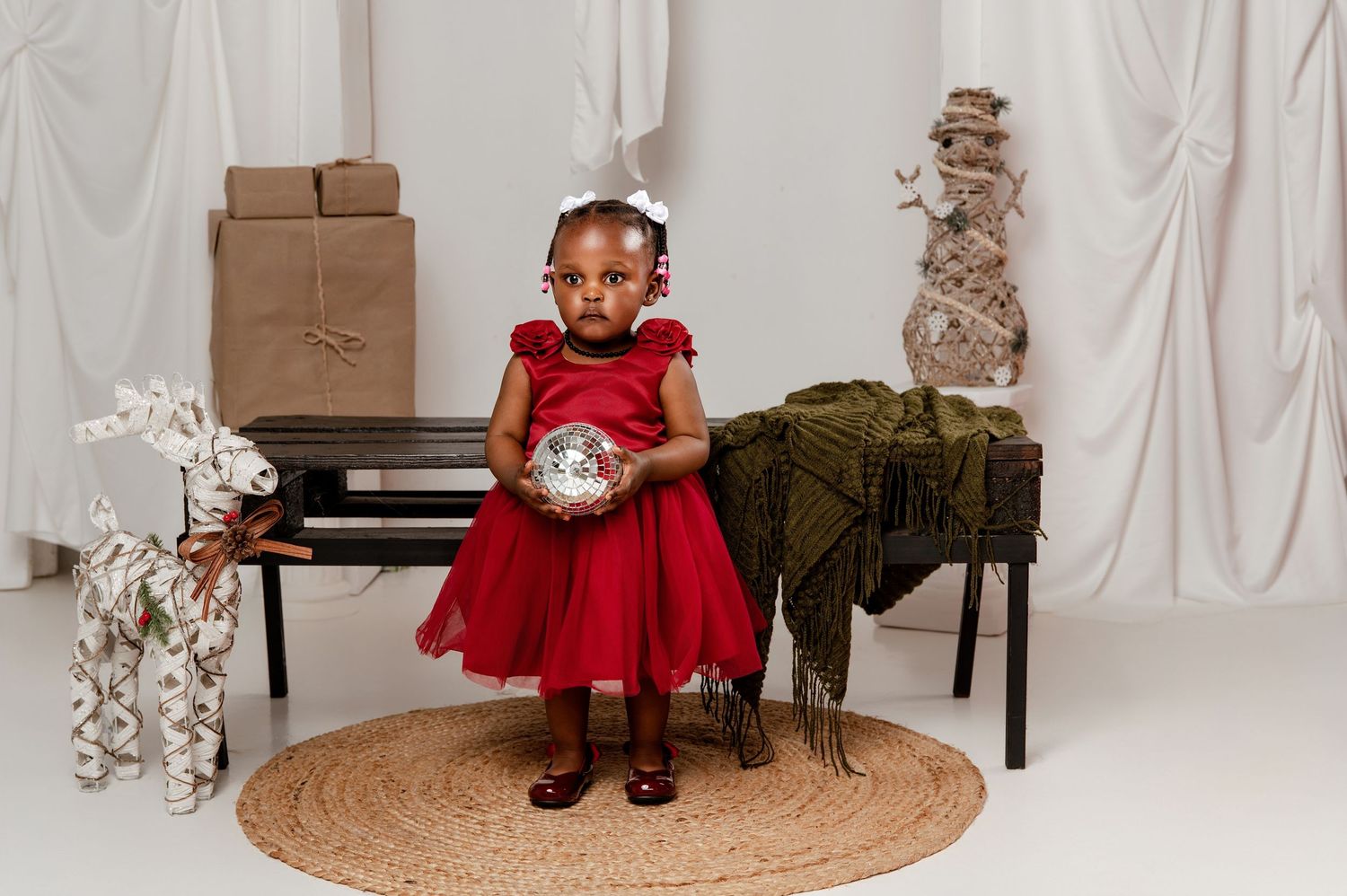 maternity, newborn studio photographer johannesburg sandton, Jepson midrand, bryanston, fourways. Best photographer. Shutter Rim Photography