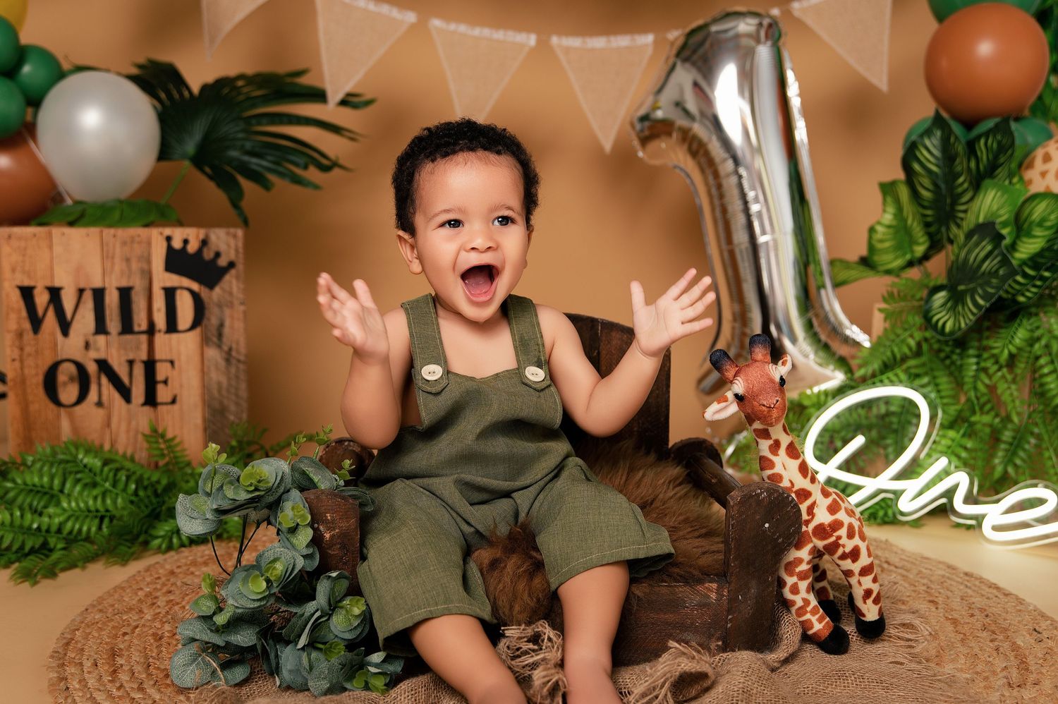 maternity, newborn studio photographer johannesburg sandton, Jepson midrand, bryanston, fourways. Best photographer. Shutter Rim Photography
