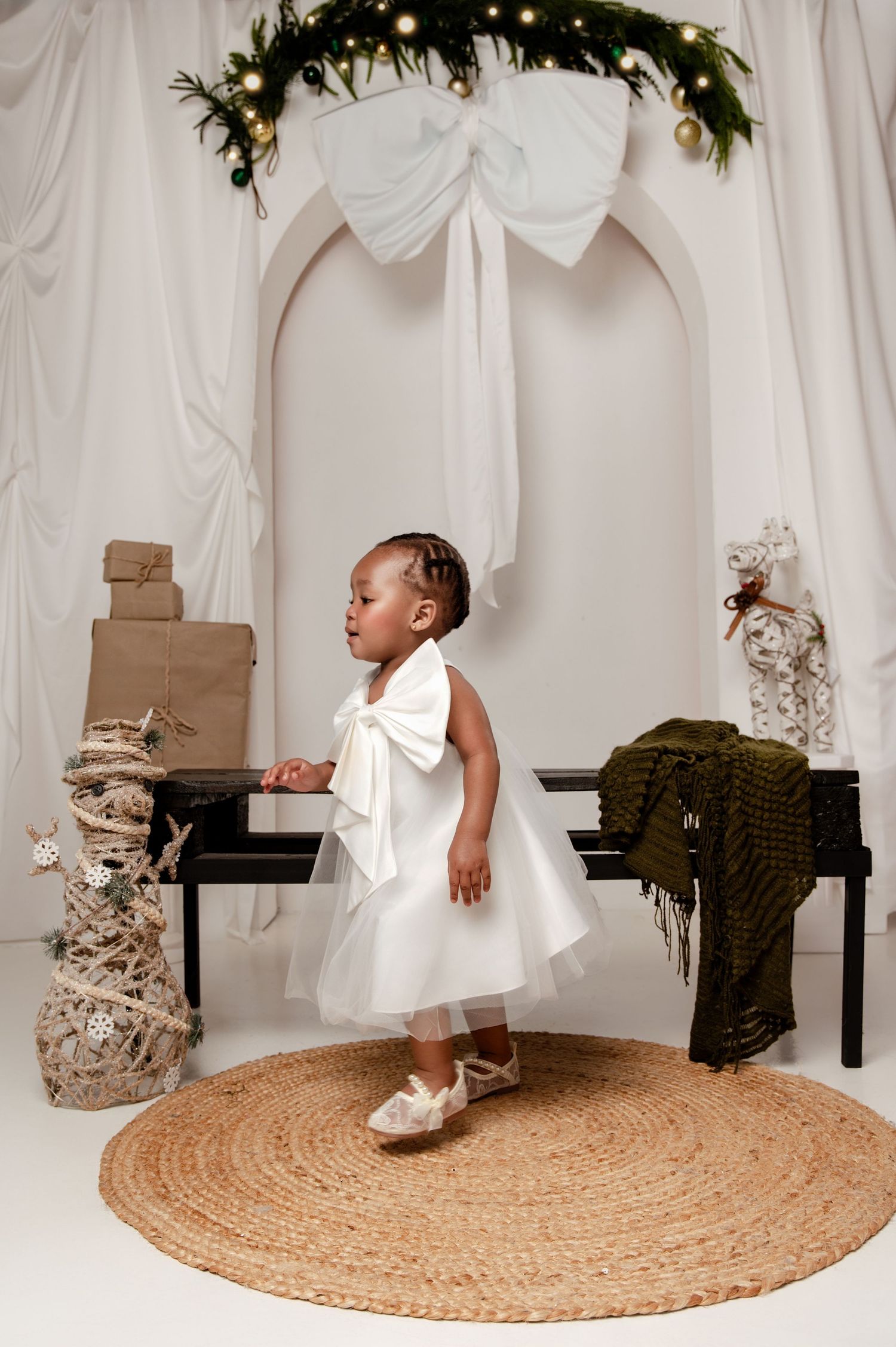 maternity, newborn studio photographer johannesburg sandton, Jepson midrand, bryanston, fourways. Best photographer. Shutter Rim Photography
