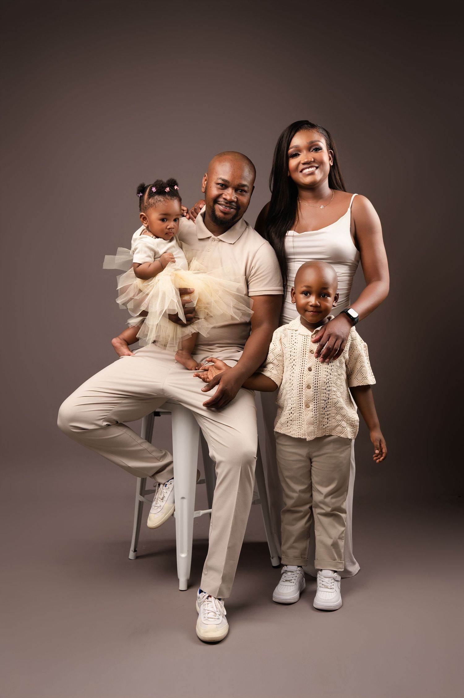 maternity, newborn studio photographer johannesburg sandton, Jepson midrand, bryanston, fourways. Best photographer. Shutter Rim Photography