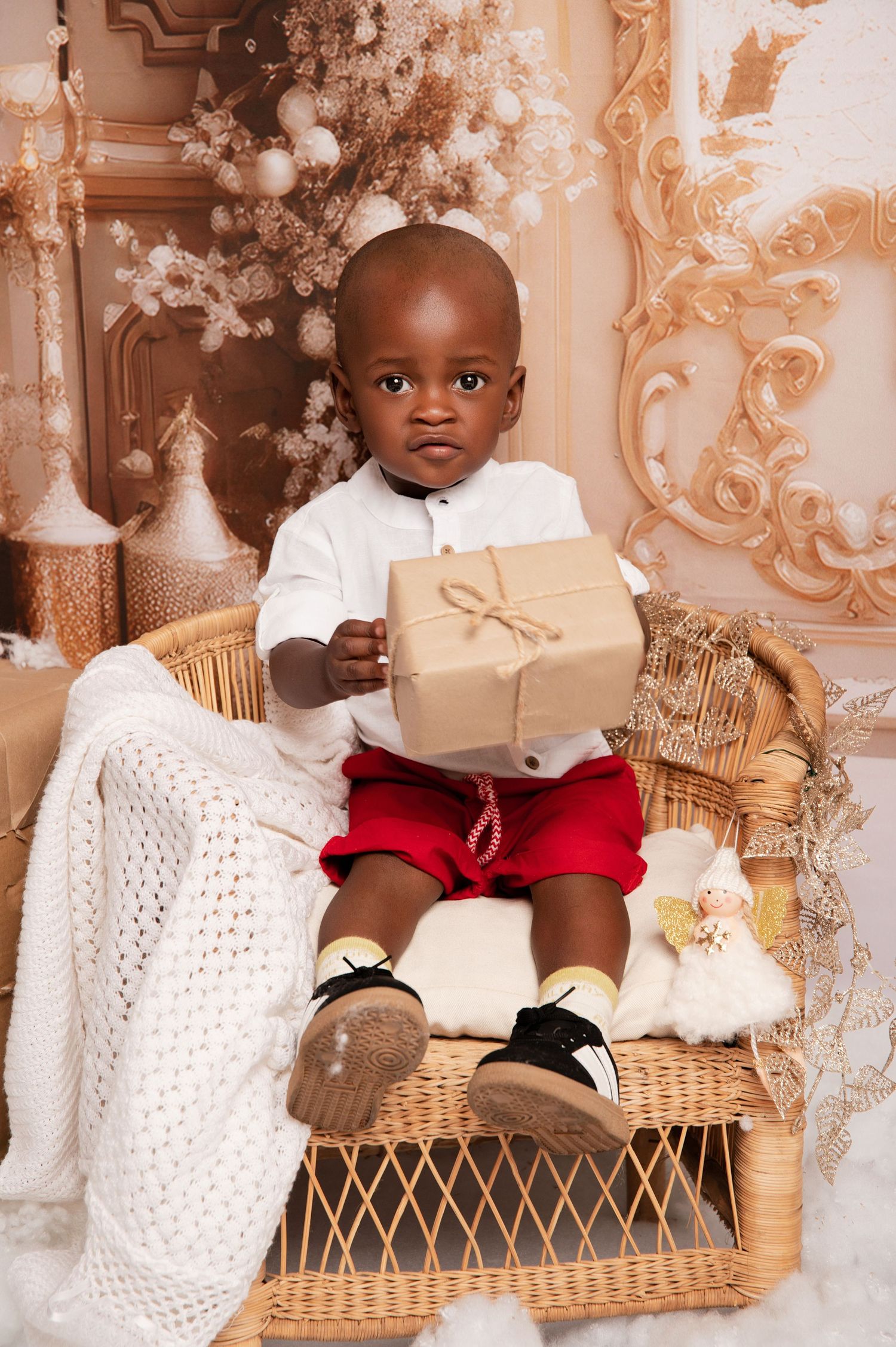 maternity, newborn studio photographer johannesburg sandton, Jepson midrand, bryanston, fourways. Best photographer. Shutter Rim Photography