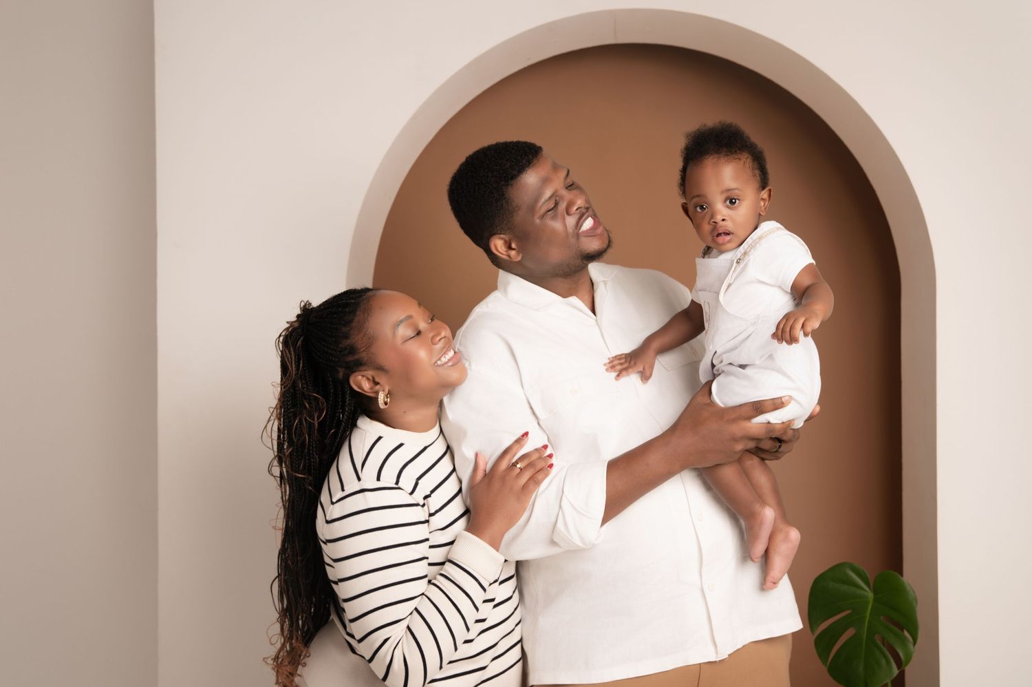 maternity, newborn studio photographer johannesburg sandton, Jepson midrand, bryanston, fourways. Best photographer. Shutter Rim Photography