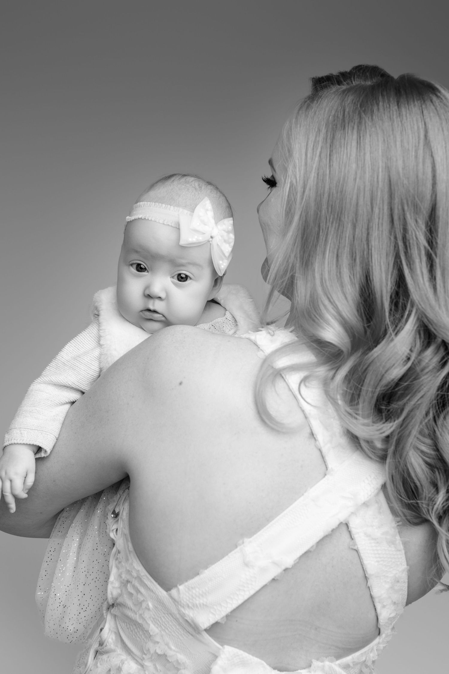 maternity, newborn studio photographer johannesburg sandton, Jepson midrand, bryanston, fourways. Best photographer. Shutter Rim Photography