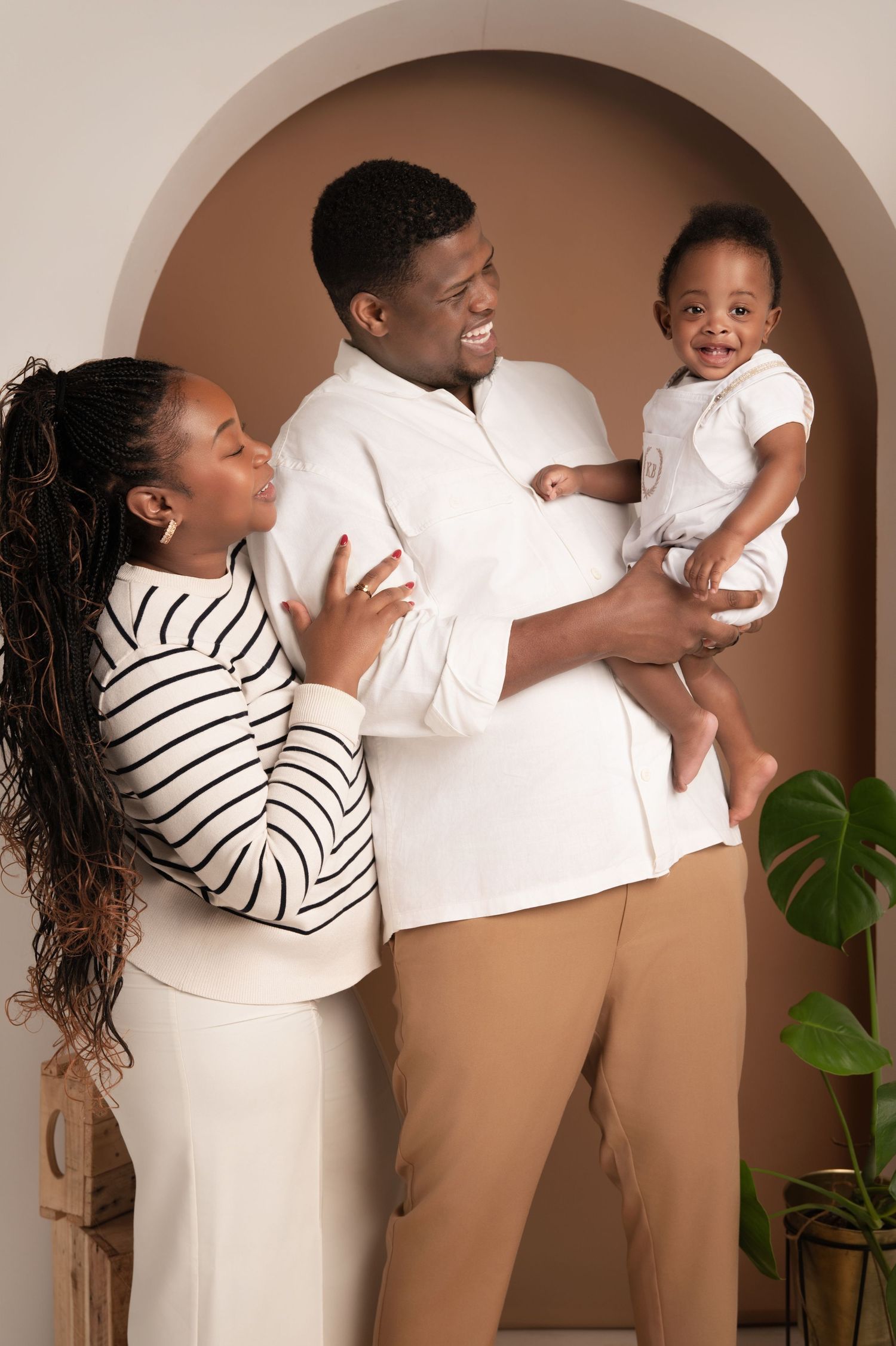 maternity, newborn studio photographer johannesburg sandton, Jepson midrand, bryanston, fourways. Best photographer. Shutter Rim Photography