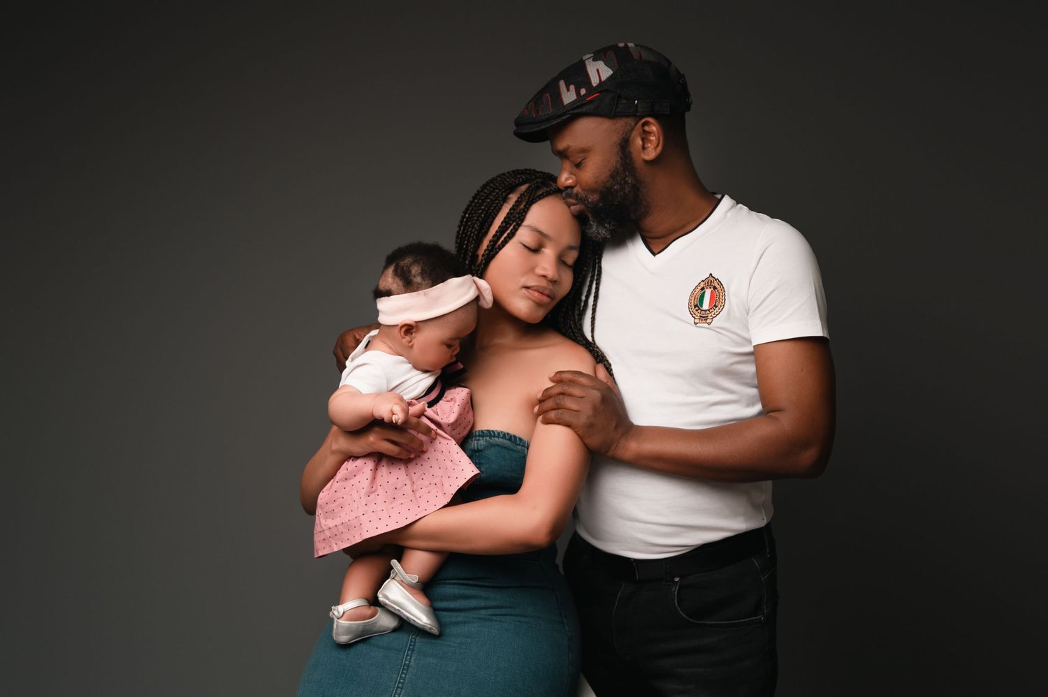 maternity, newborn studio photographer johannesburg sandton, Jepson midrand, bryanston, fourways. Best photographer. Shutter Rim Photography