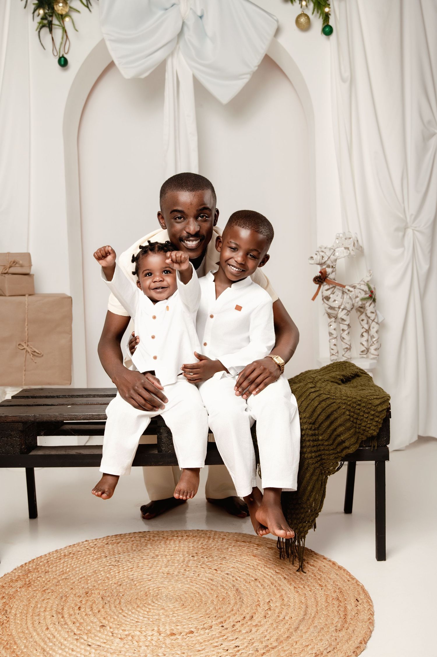 maternity, newborn studio photographer johannesburg sandton, Jepson midrand, bryanston, fourways. Best photographer. Shutter Rim Photography