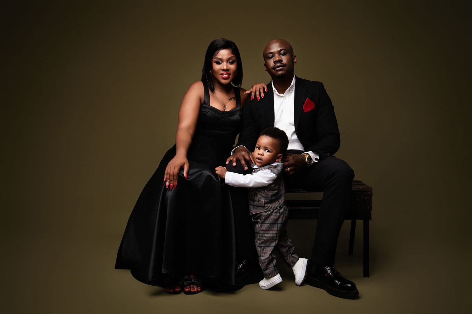 maternity, newborn studio photographer johannesburg sandton, Jepson midrand, bryanston, fourways. Best photographer. Shutter Rim Photography