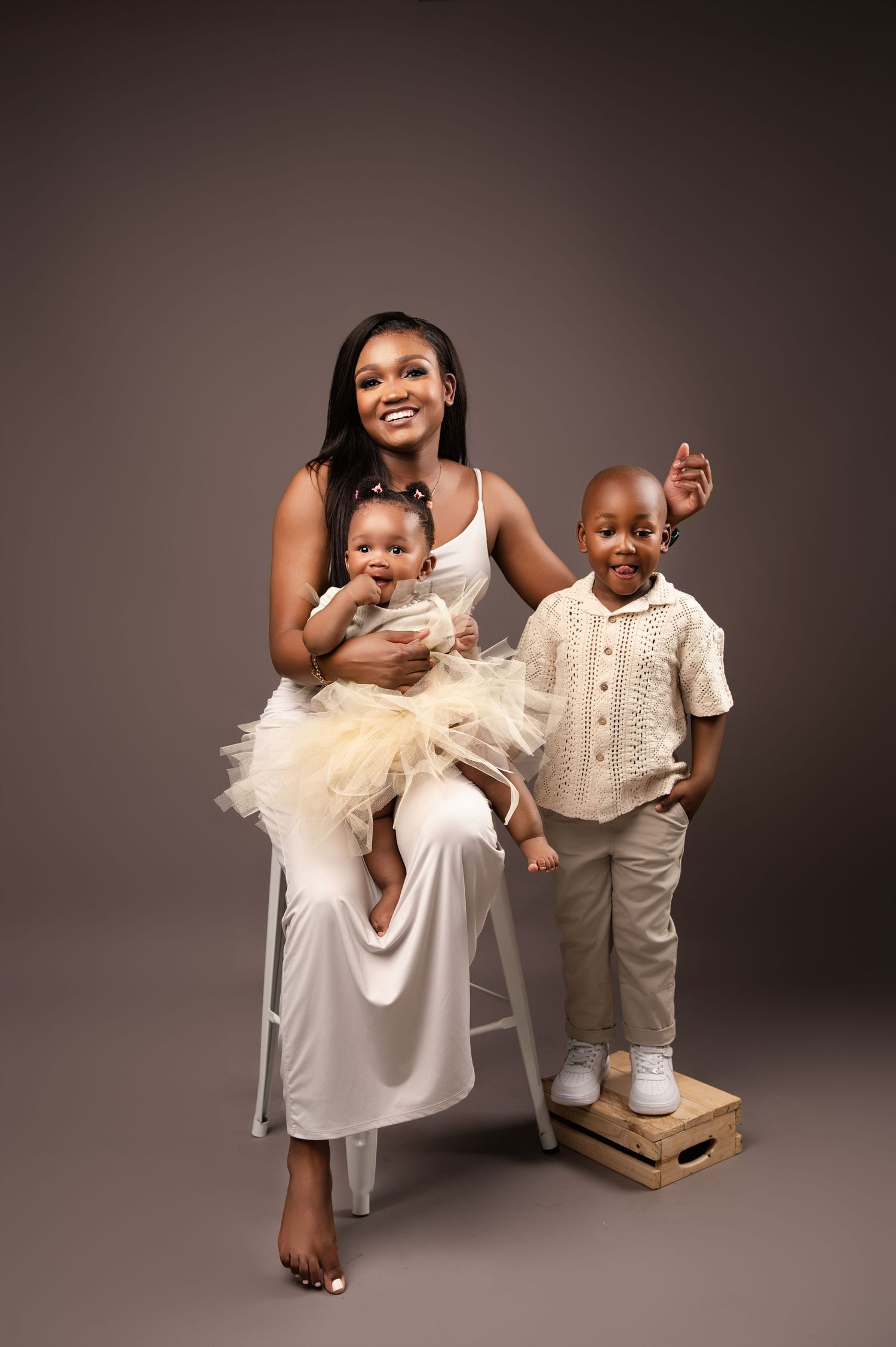 maternity, newborn studio photographer johannesburg sandton, Jepson midrand, bryanston, fourways. Best photographer. Shutter Rim Photography