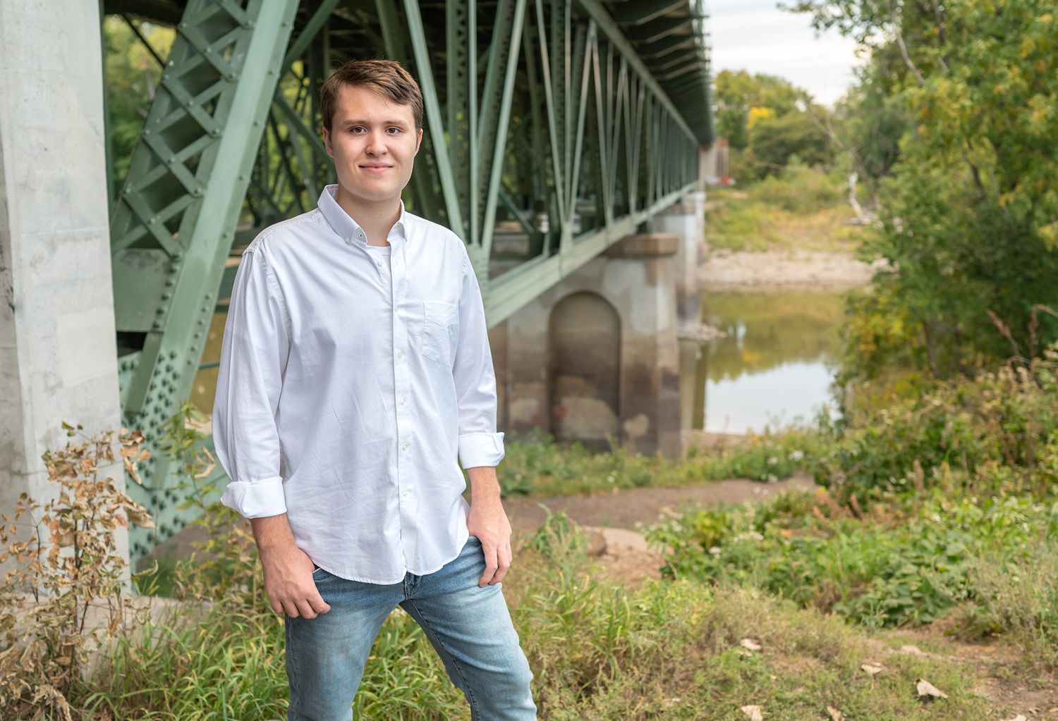 senior boy bridge
