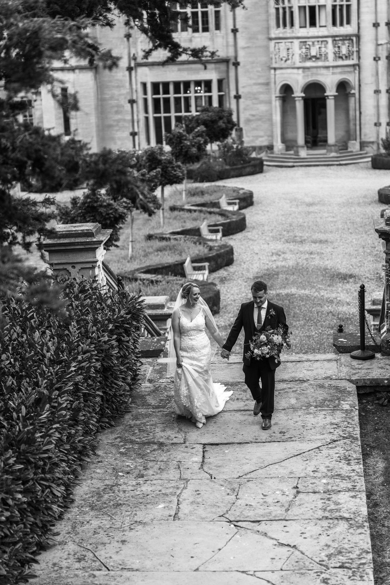 Harlaxton Manor wedding photographer. Harlaxton Manor wedding photographer. Halaxton Manor wedding.