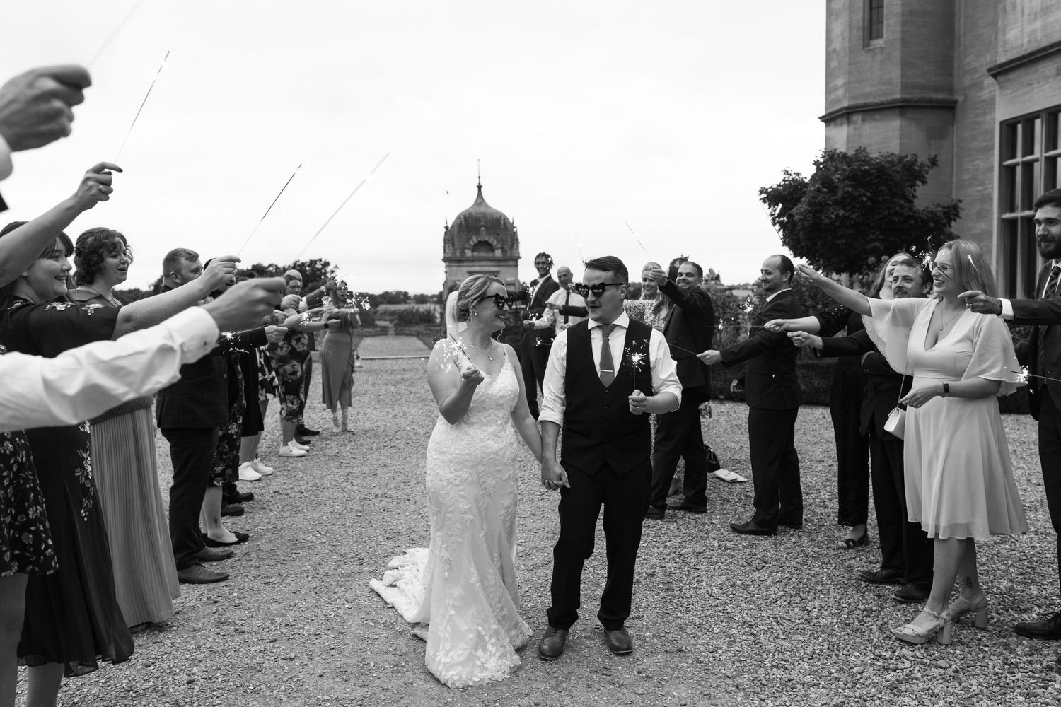 Harlaxton Manor wedding photographer. Harlaxton Manor wedding photographer. Halaxton Manor wedding.