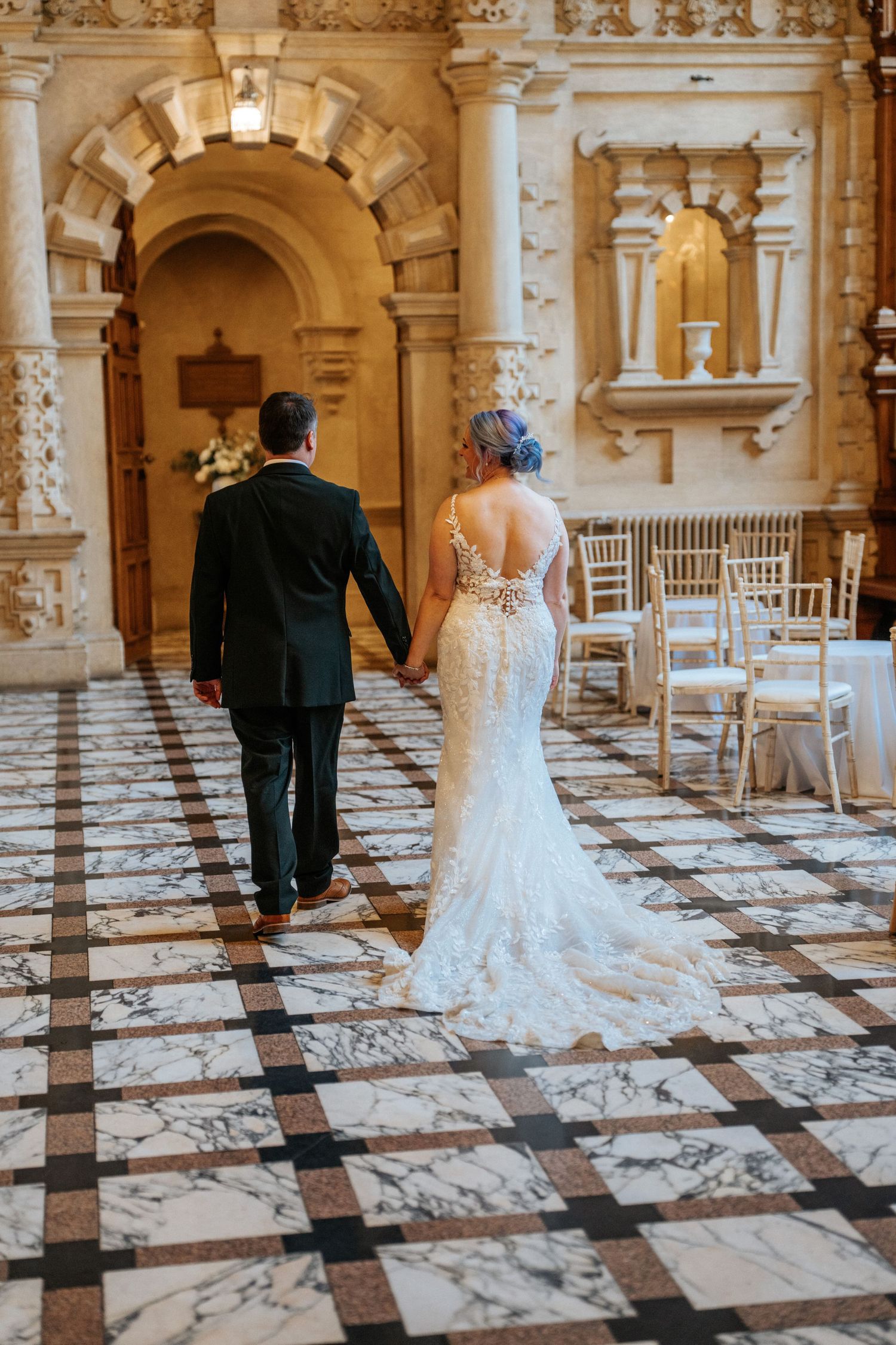 Harlaxton Manor wedding photographer. Harlaxton Manor wedding photographer. Halaxton Manor wedding.