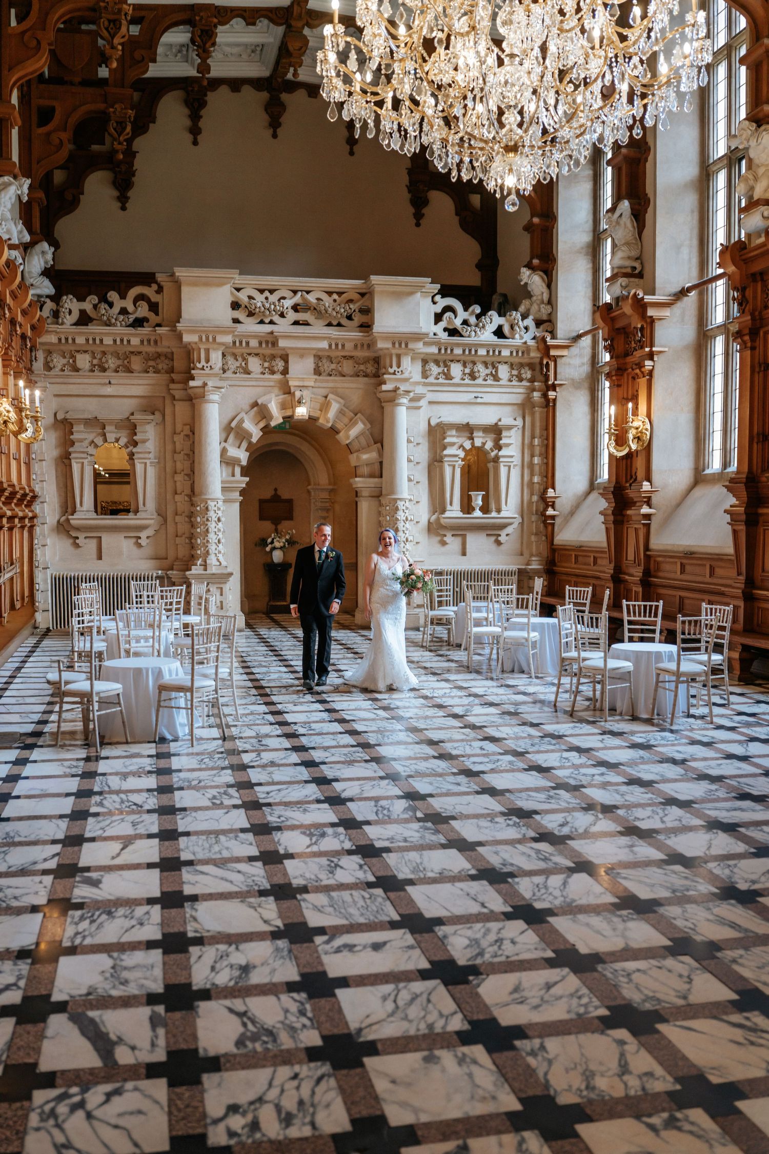 Harlaxton Manor wedding photographer. Harlaxton Manor wedding photographer. Halaxton Manor wedding.