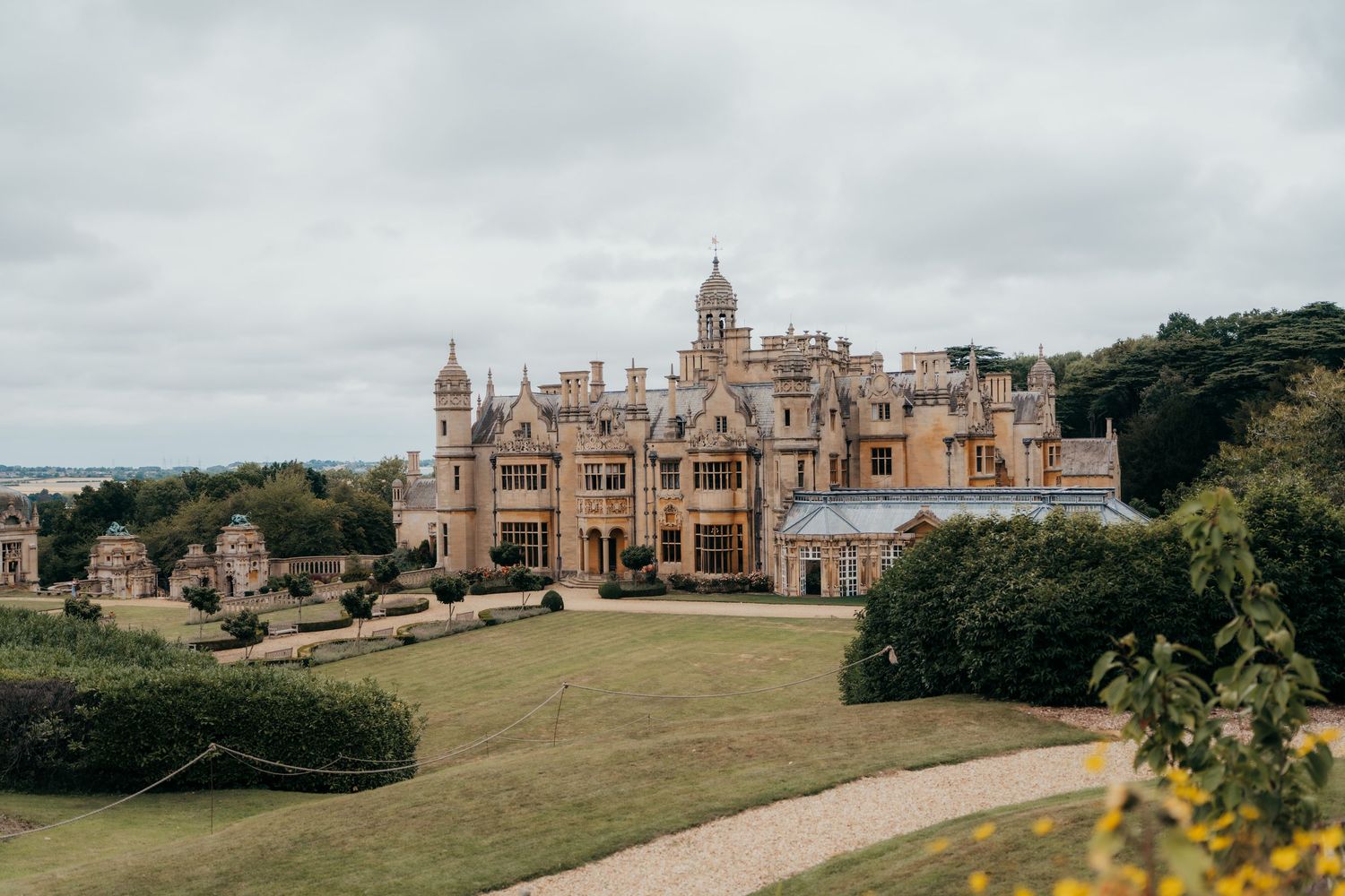 Harlaxton Manor Wedding Photographer. Harlaxton Manor Wedding photography.  Wedding Photographer.