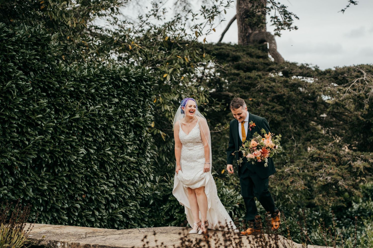 Harlaxton Manor wedding photographer. Harlaxton Manor wedding photographer. Halaxton Manor wedding.