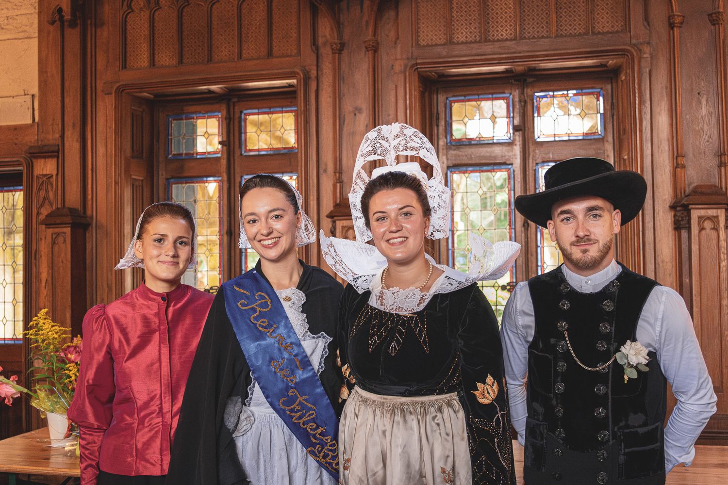 Photographe de noces bretonnes comme un mariage mais en Bretagne, Beuzec-Conq