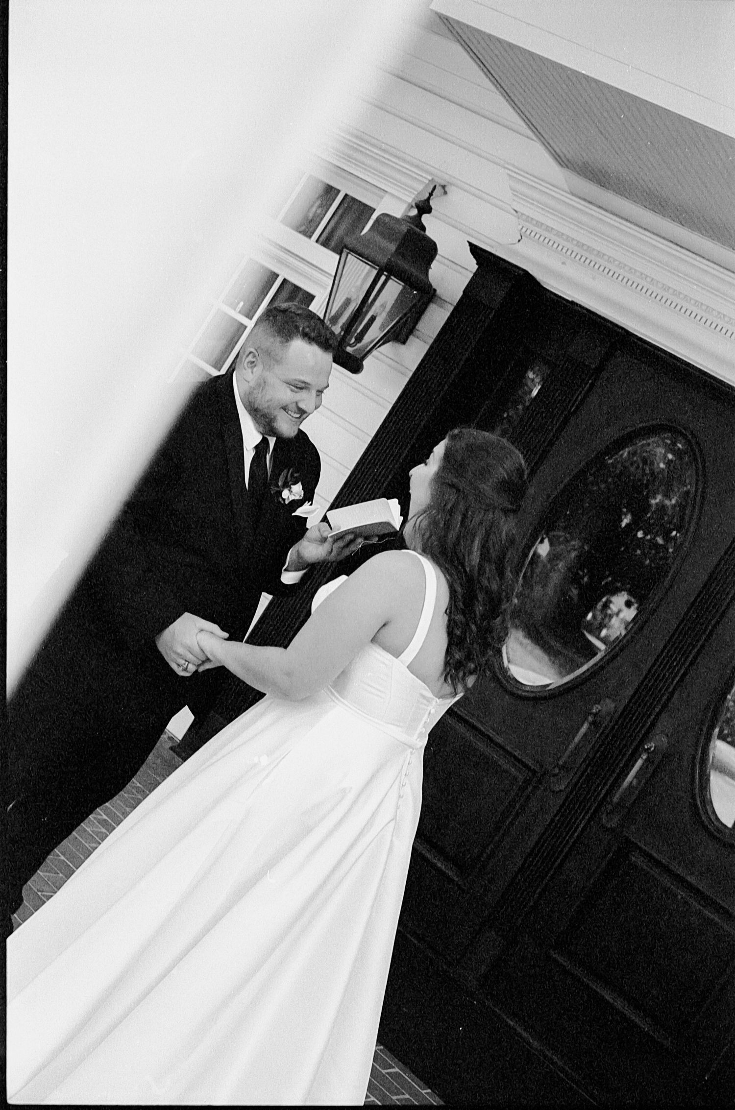 Intimate wedding vow exchange in Chicago by Sam Burm Photo