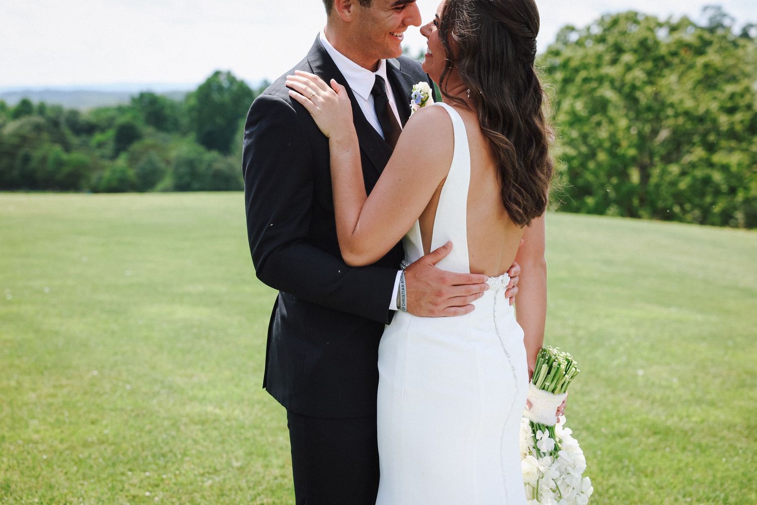 Editorial couples portrait in Chicago by Sam Burm Photo