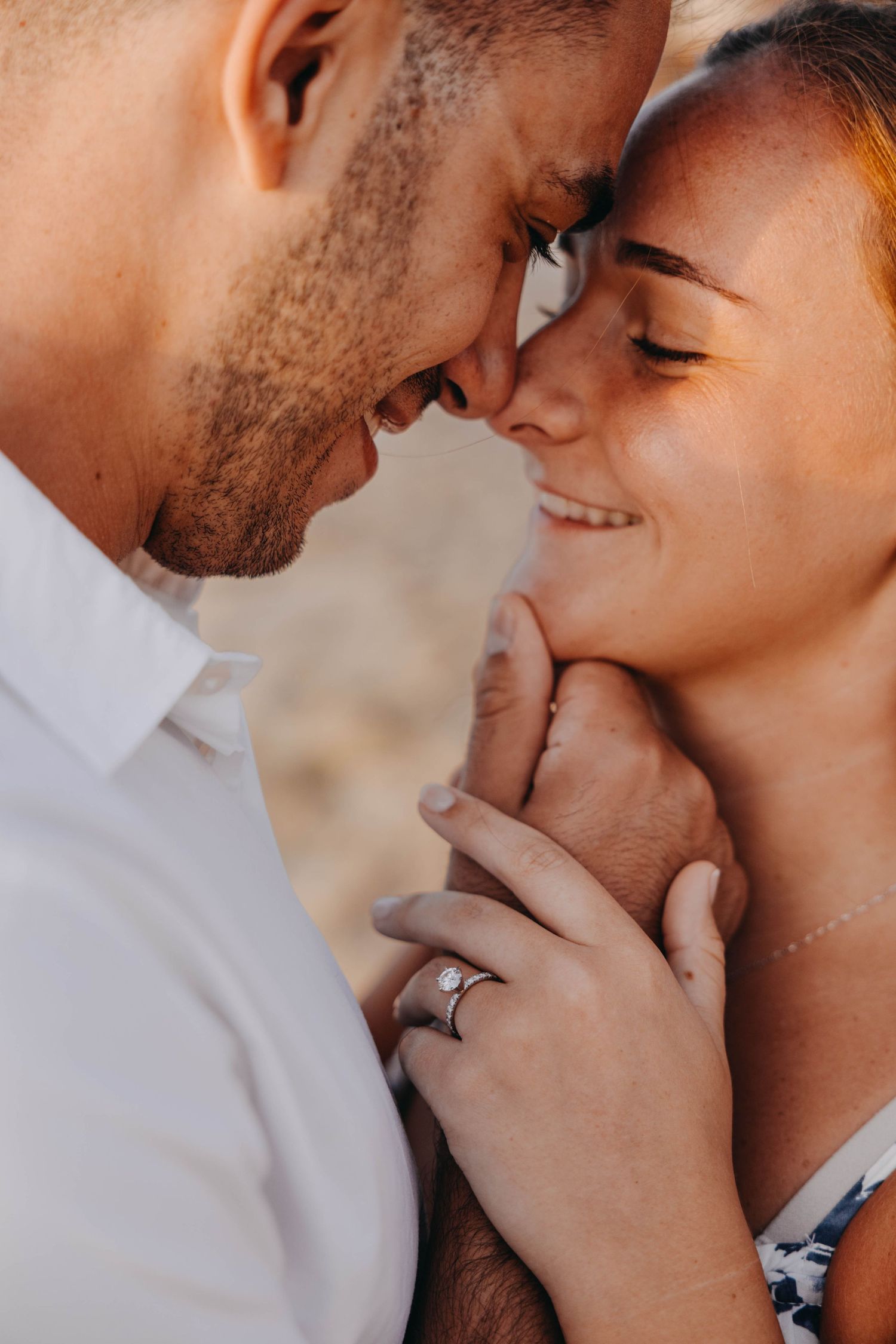 atural couples photography session during sunset in Aruba