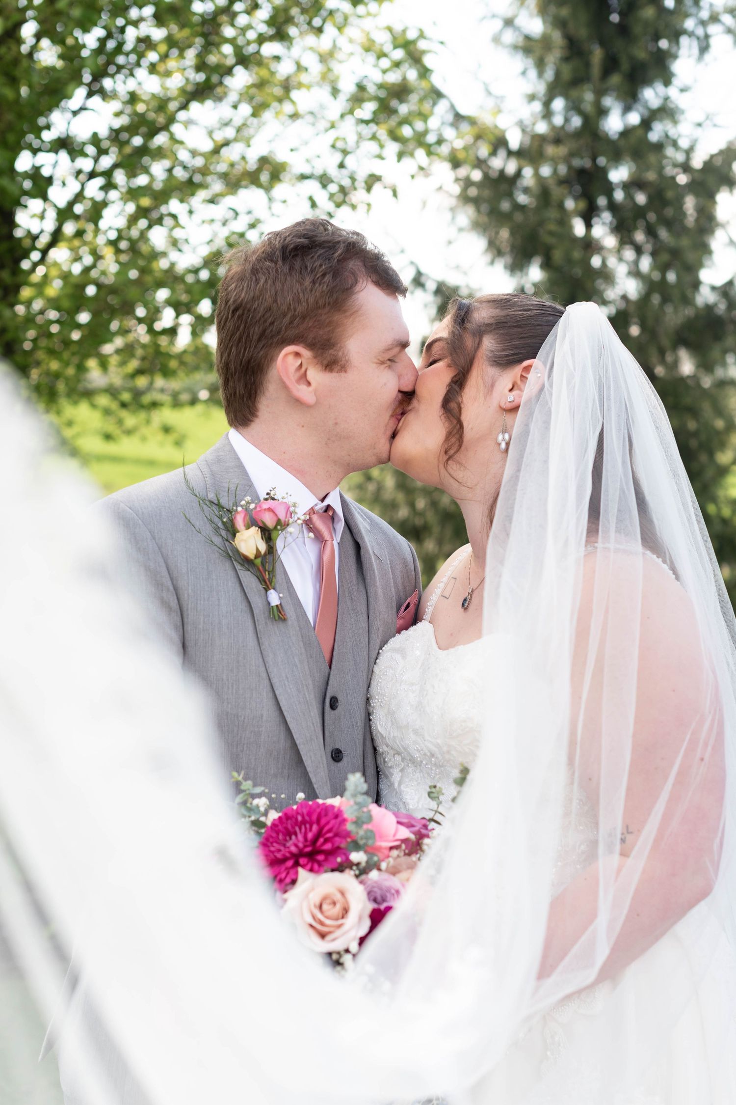 Bailey & Chase's Wedding - Kelly Z Photography