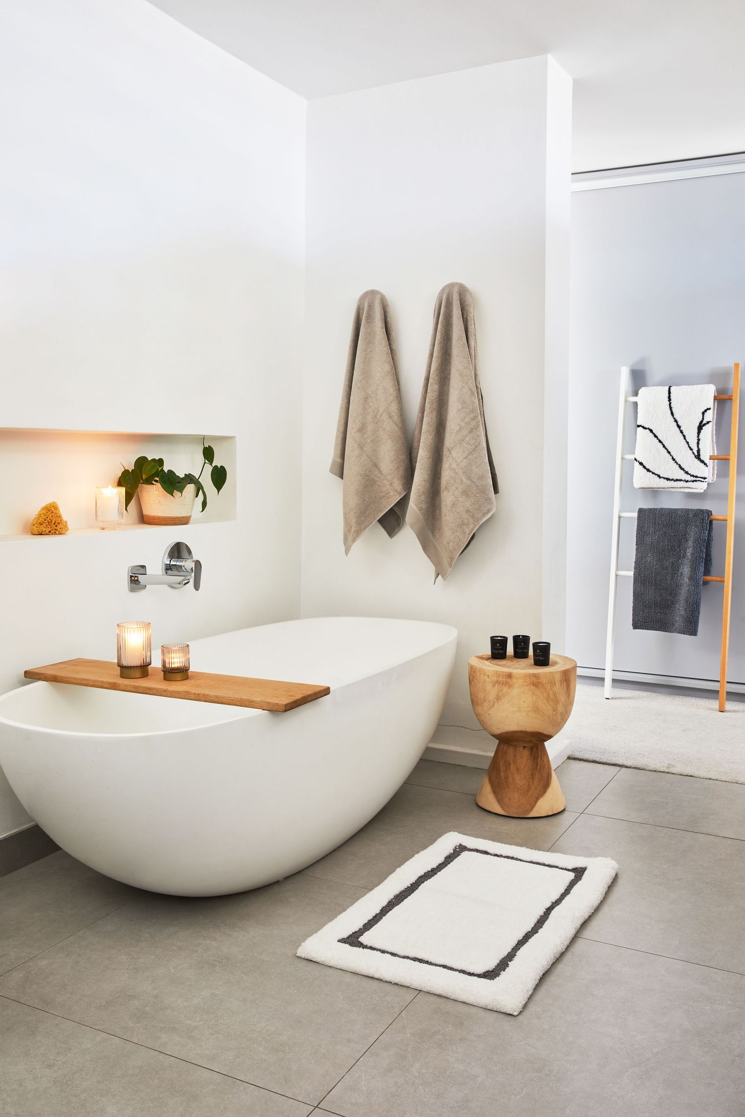 Commercial Photography and retouching - Colleen esau