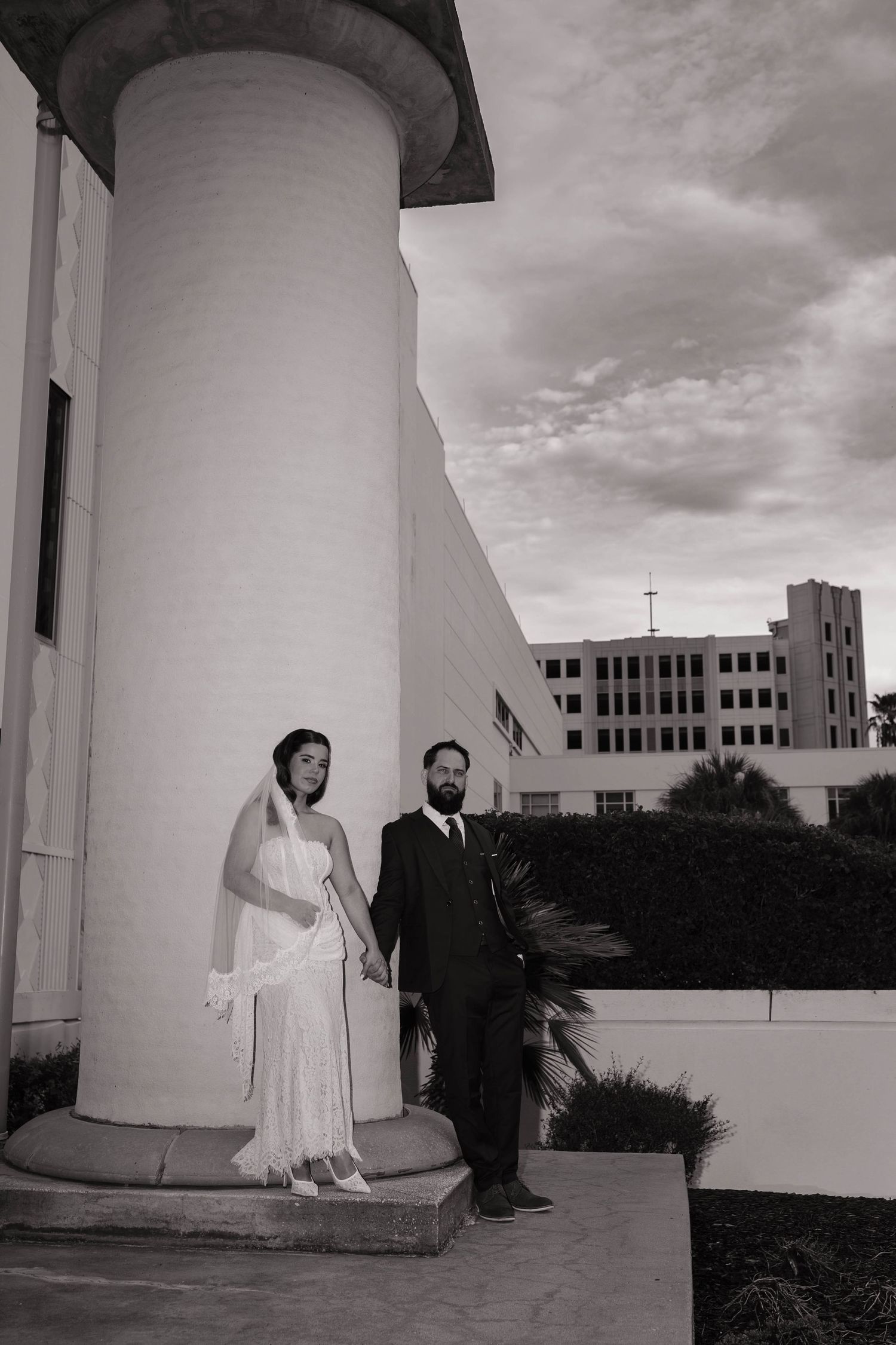 Hillsborough county courthouse photo of bride and groom after ceremony.