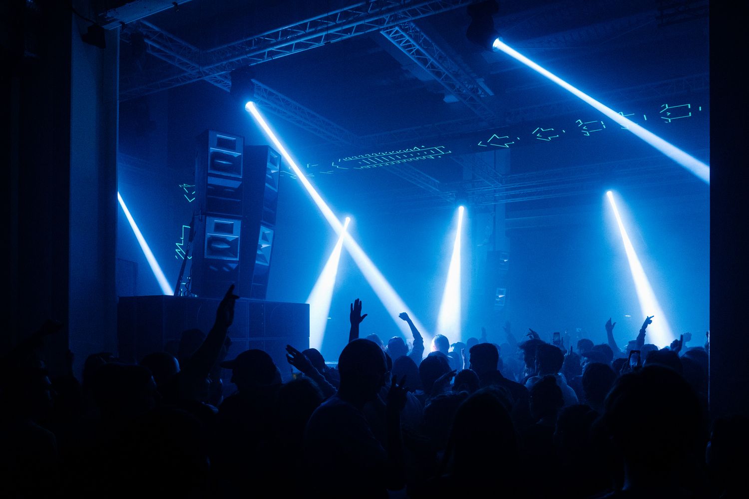 Dancing Crowd - S-Festival 2025