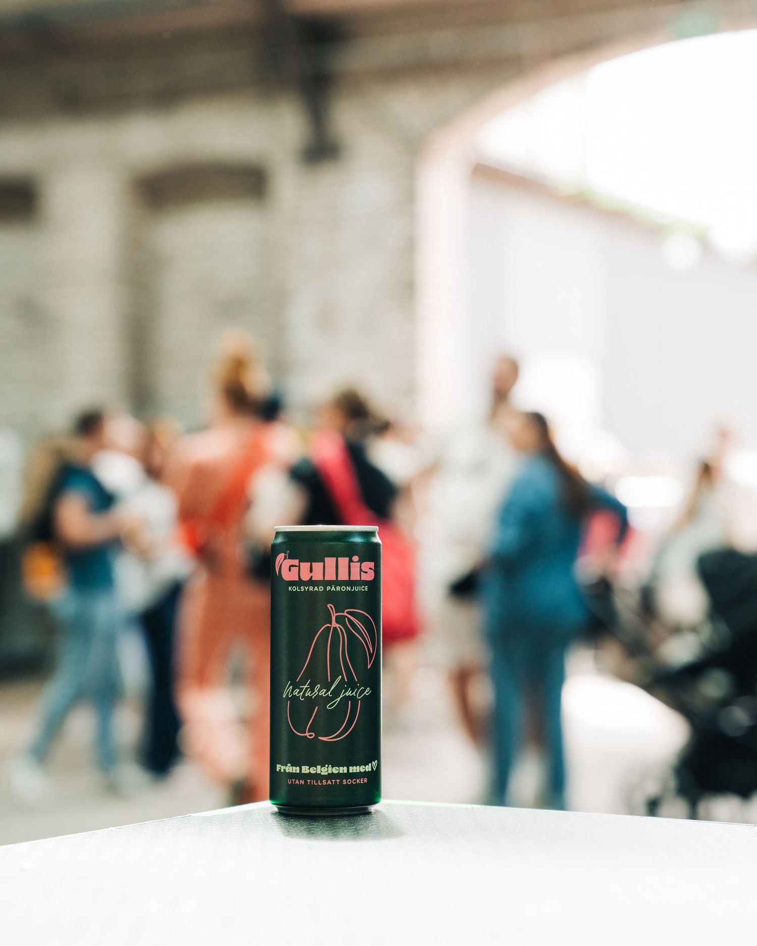 A can of Gullis pear drink at a vintage market in Stockholm, Sweden. Brand event photography for commercial brands in Stockholm, Sweden.