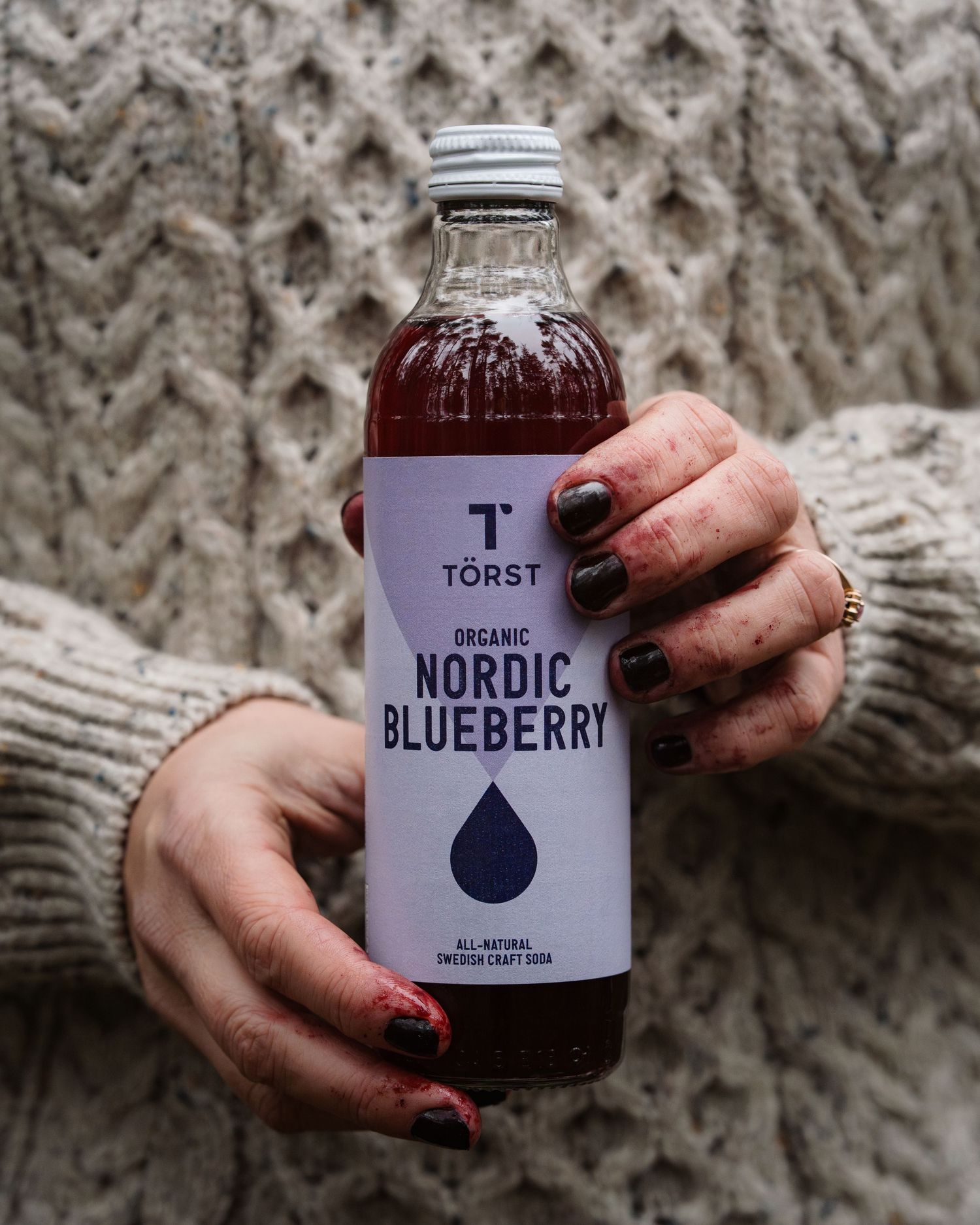 Törst Beverages Nordic Blueberry organic soda drink content creation brand photography for a commercial shoot in Stockholm, Sweden