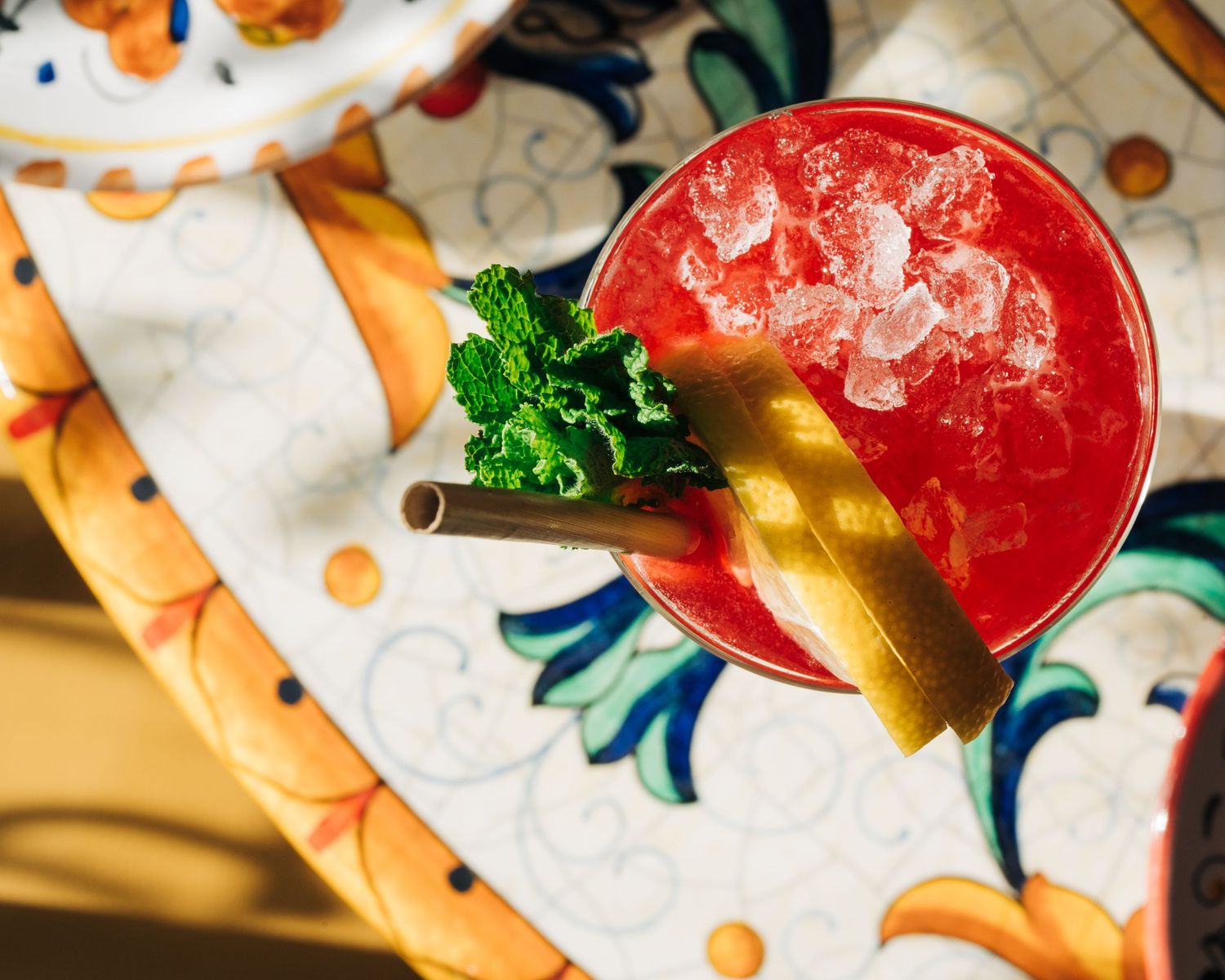 overhead photograph of a non-alcoholic cocktail in an authentic Italian restaurant in Stockholm
