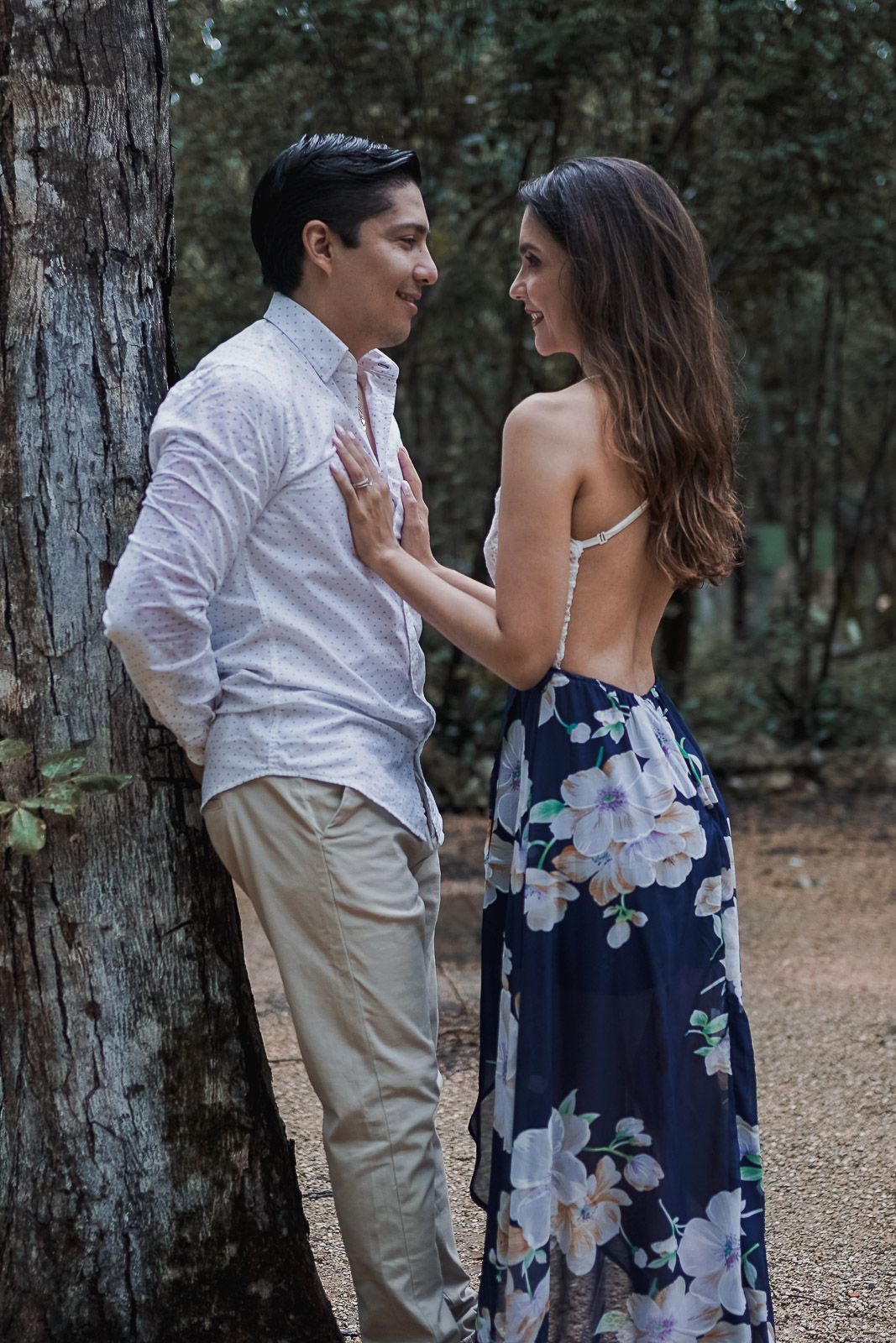 Sesión de pareja en cenote minotauro