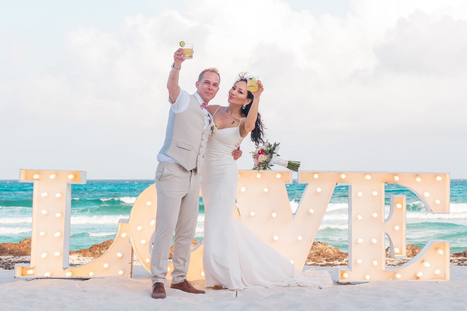Boda en Mandala Beach Club
