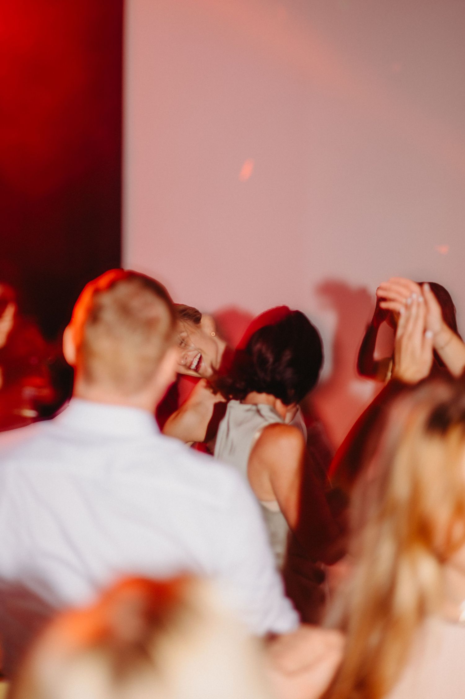 Hochzeitsfeier im Studio 55 Ludwigsburg – ausgelassene Stimmung mit voller Tanzfläche