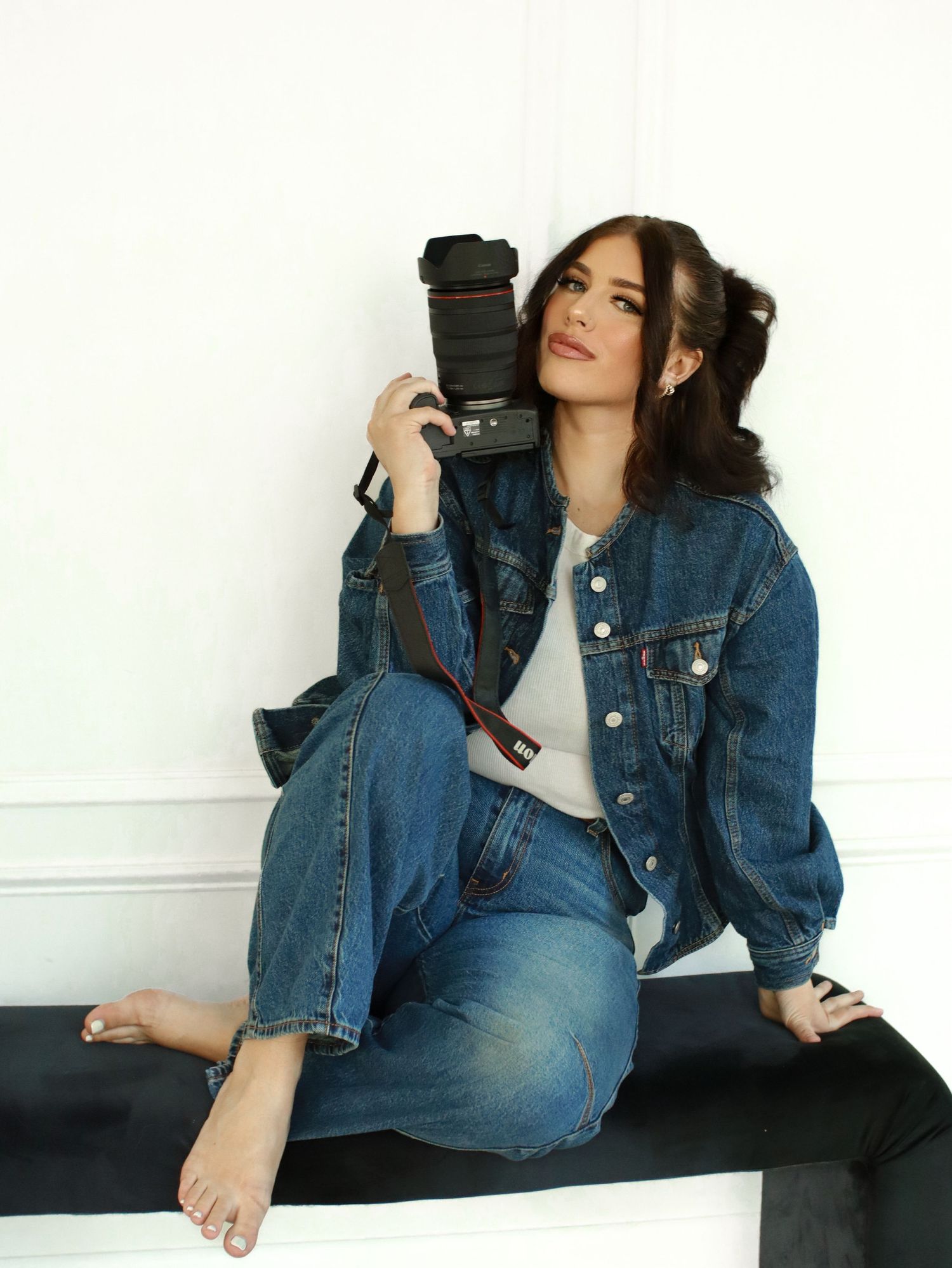 Branding photos in a studio, Huntsville, Texas, by Moments with Merr.